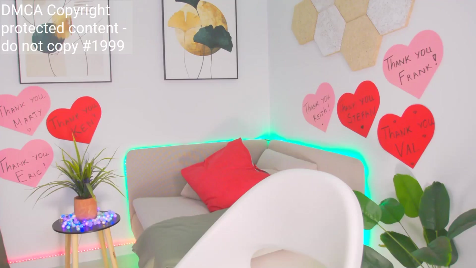 Gallery image thumbnail from Magic__Candy's myfreecams stream on, 05/19/2025, 03:34 image 4 of 20