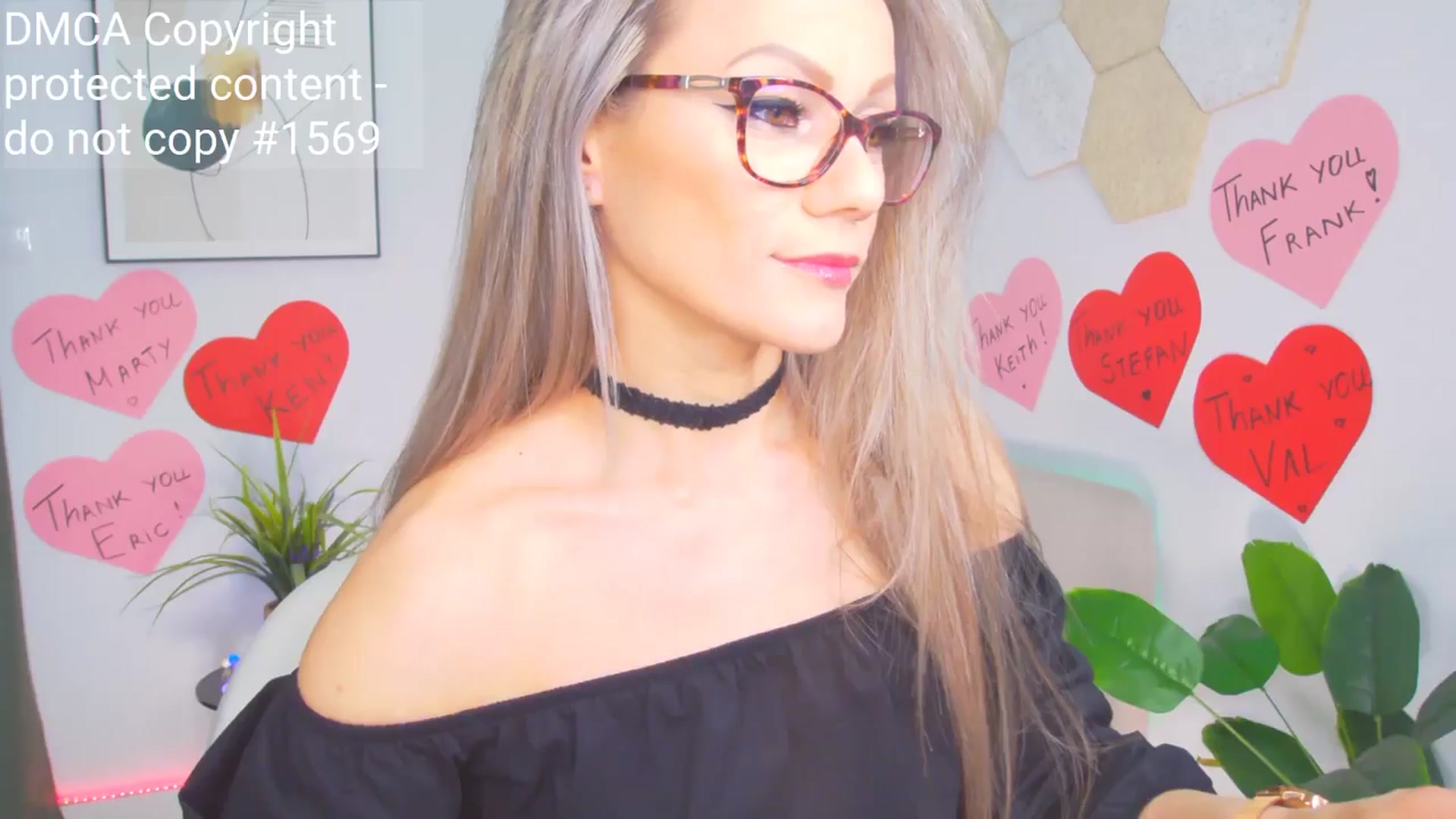 Gallery image thumbnail from Magic__Candy's myfreecams stream on, 05/28/2025, 03:01 image 20 of 20