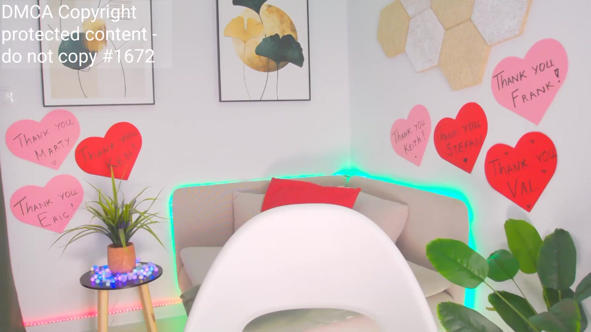 Gallery image thumbnail from Magic__Candy's myfreecams stream on, 05/28/2025, 03:01 image 1 of 20