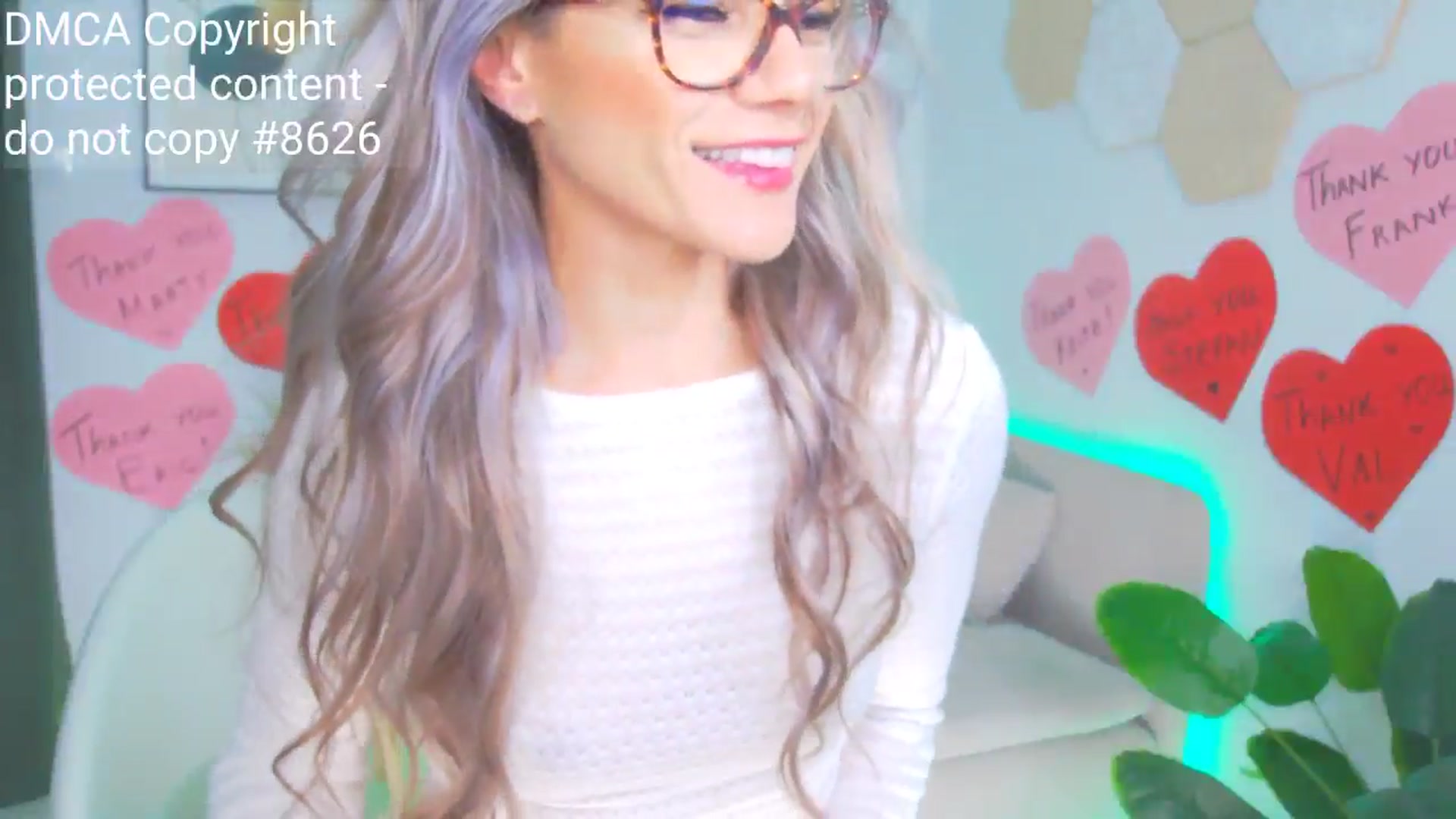 Gallery image thumbnail from Magic__Candy's myfreecams stream on, 06/09/2025, 03:51 image 13 of 20