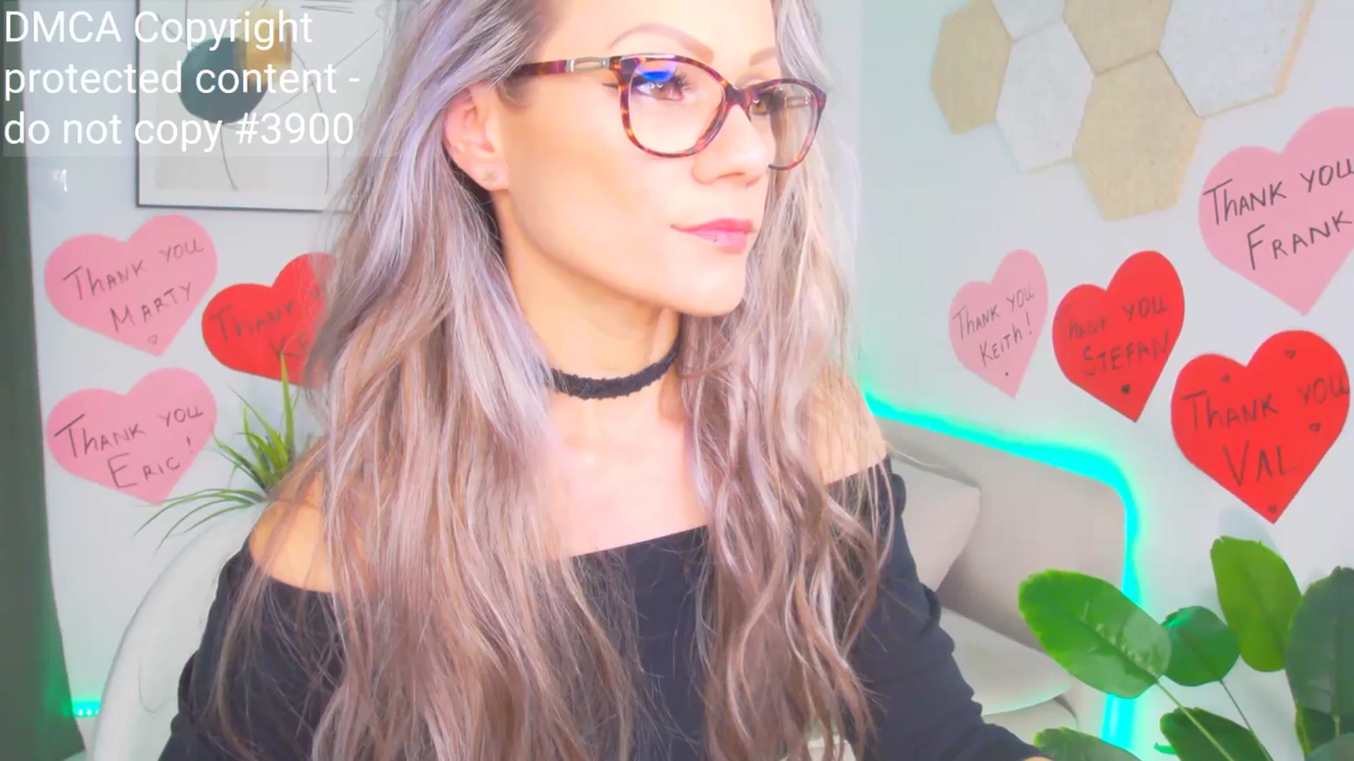 Gallery image thumbnail from Magic__Candy's myfreecams stream on, 06/09/2025, 23:33 image 10 of 20