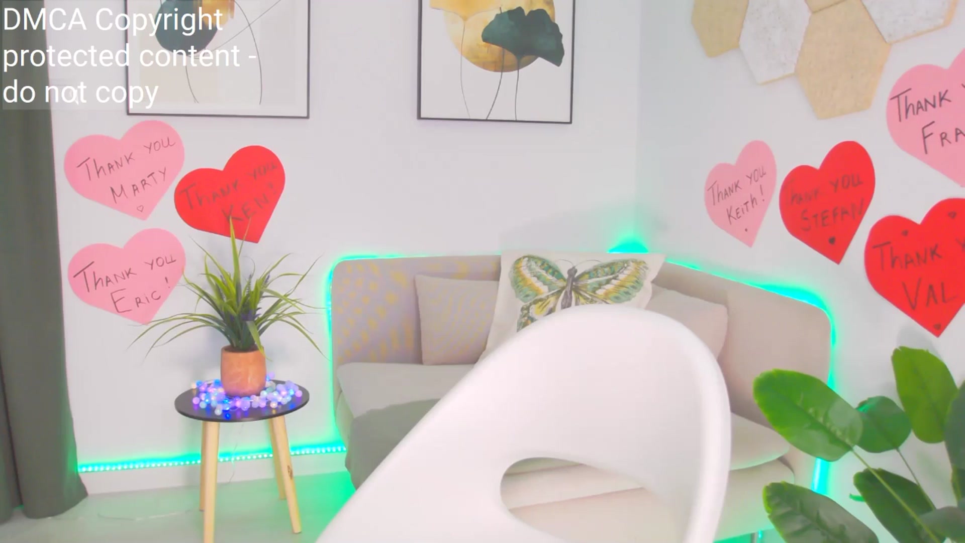 Gallery image thumbnail from Magic__Candy's myfreecams stream on, 06/14/2025, 12:43 image 10 of 20
