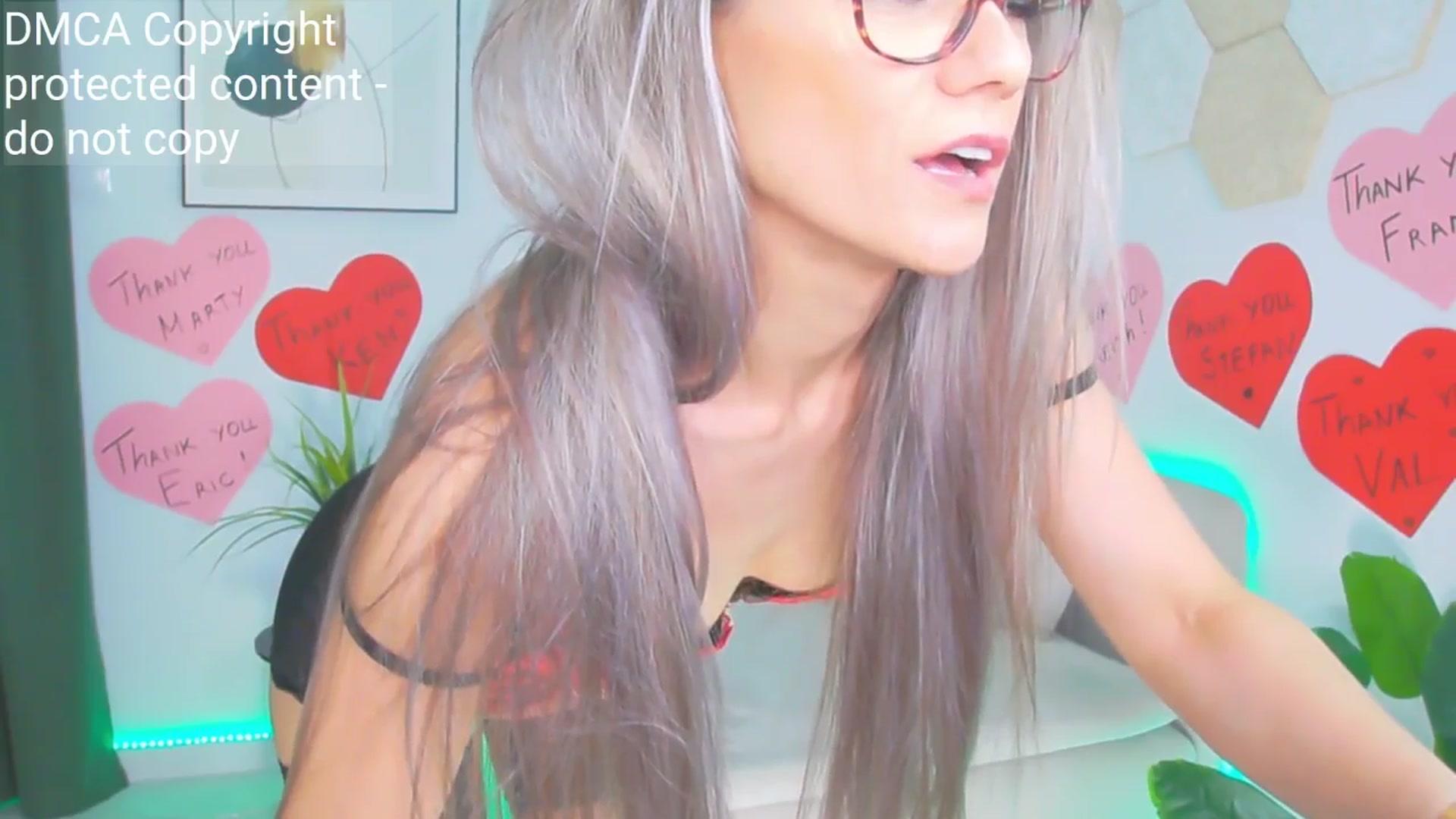 Gallery image thumbnail from Magic__Candy's myfreecams stream on, 06/15/2025, 15:52 image 16 of 20
