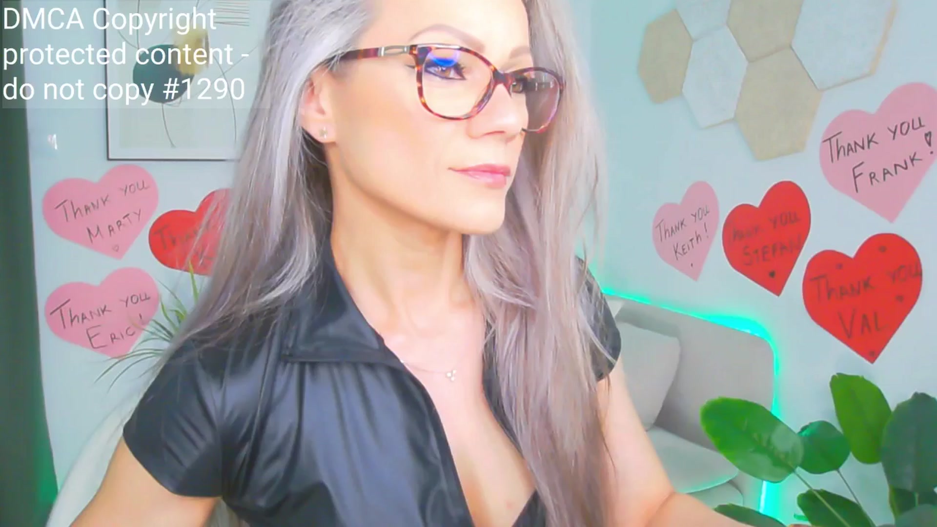 Gallery image thumbnail from Magic__Candy's myfreecams stream on, 06/22/2025, 17:19 image 11 of 20
