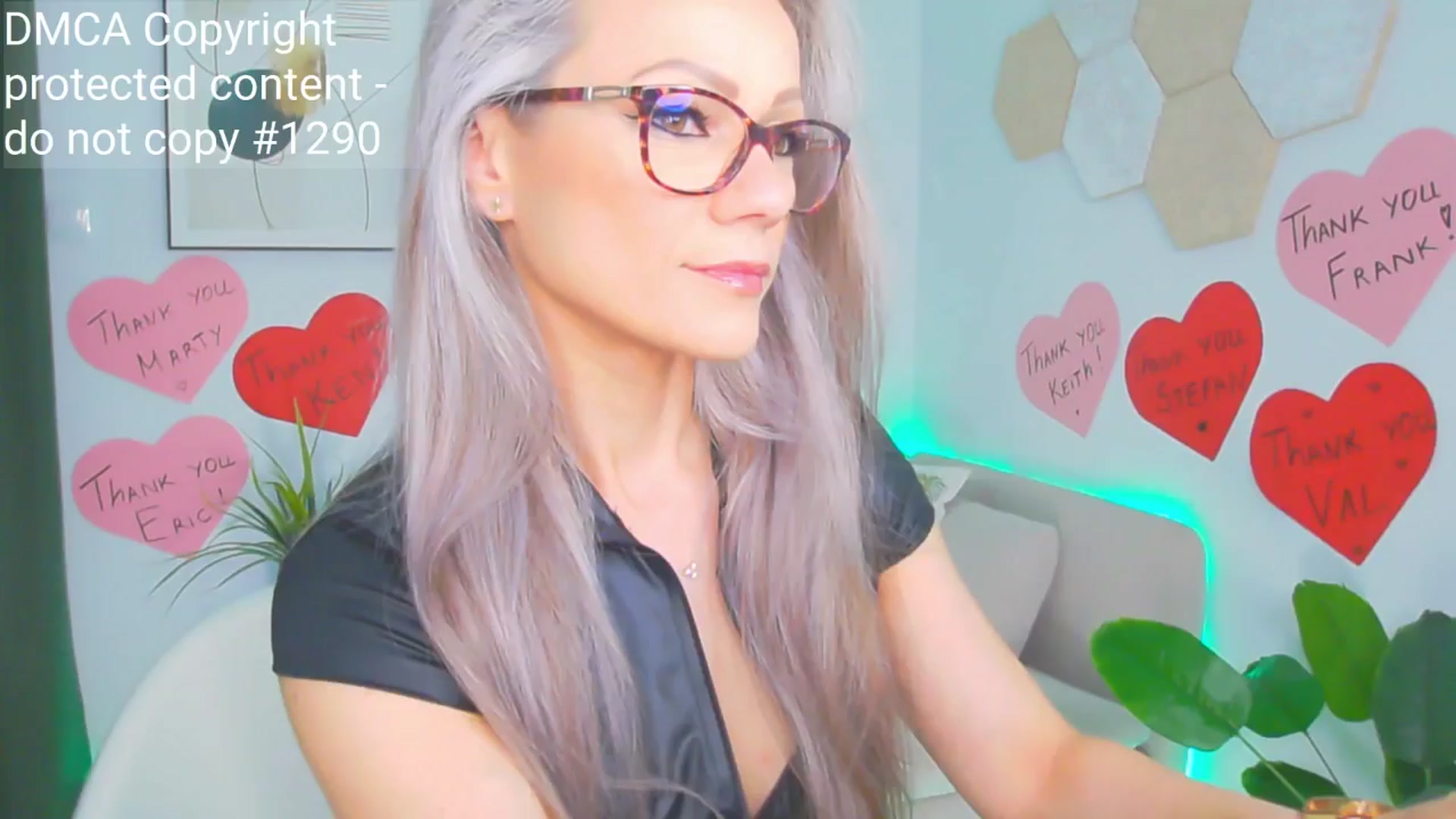 Gallery image thumbnail from Magic__Candy's myfreecams stream on, 06/22/2025, 17:19 image 2 of 20
