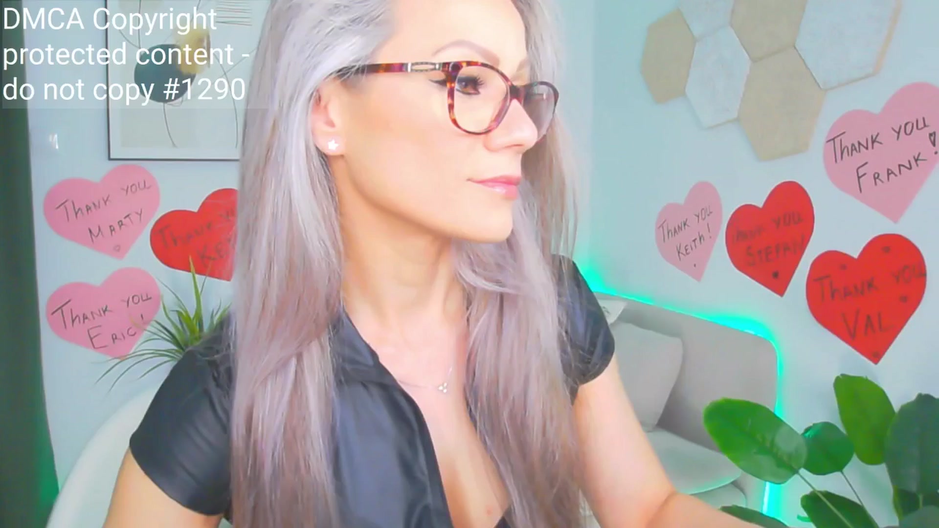 Gallery image thumbnail from Magic__Candy's myfreecams stream on, 06/22/2025, 17:19 image 3 of 20