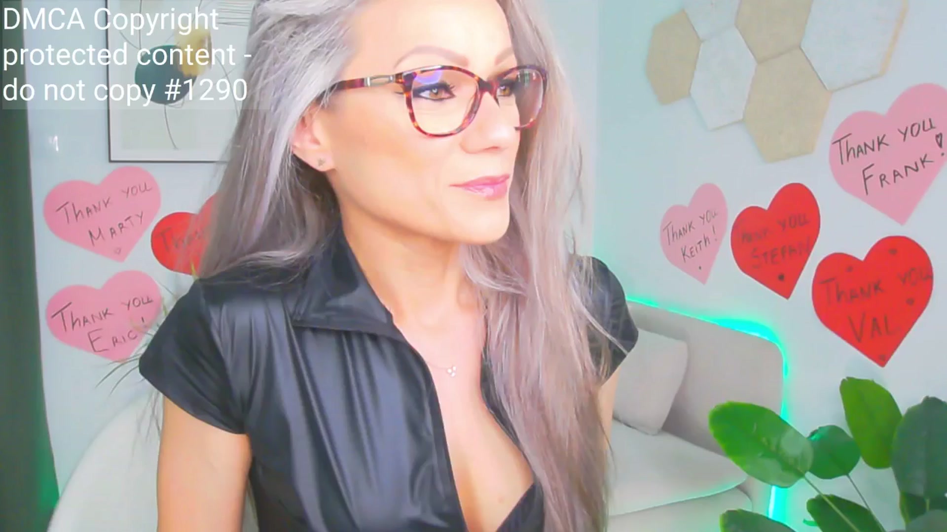 Gallery image thumbnail from Magic__Candy's myfreecams stream on, 06/22/2025, 17:19 image 10 of 20