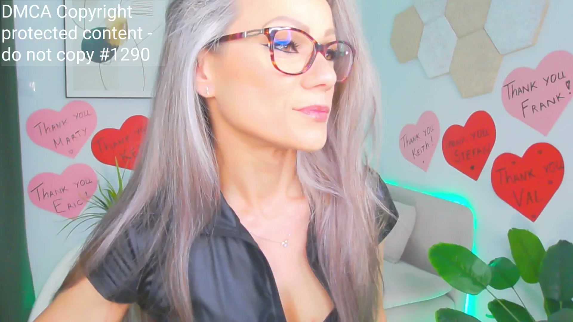 Gallery image thumbnail from Magic__Candy's myfreecams stream on, 06/22/2025, 17:19 image 7 of 20