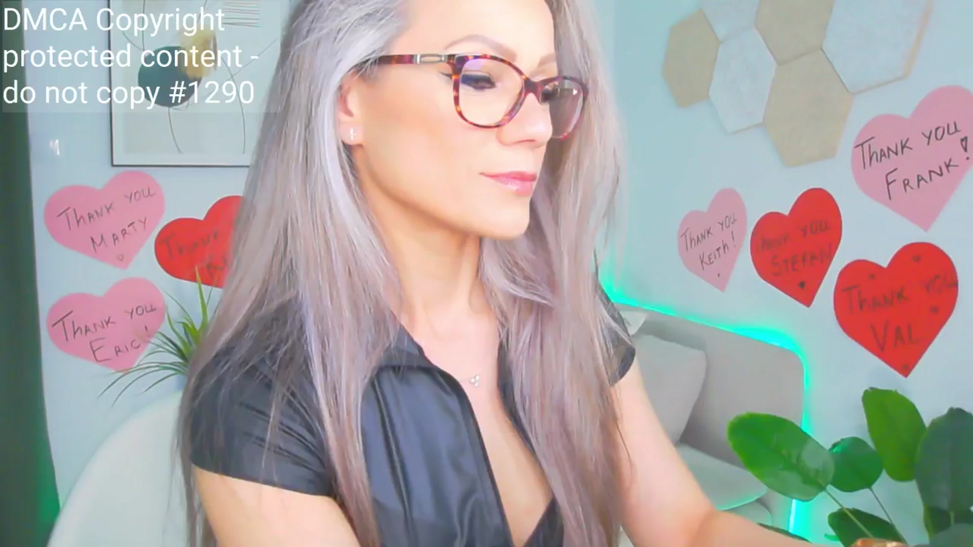 Gallery image thumbnail from Magic__Candy's myfreecams stream on, 06/22/2025, 17:19 image 9 of 20