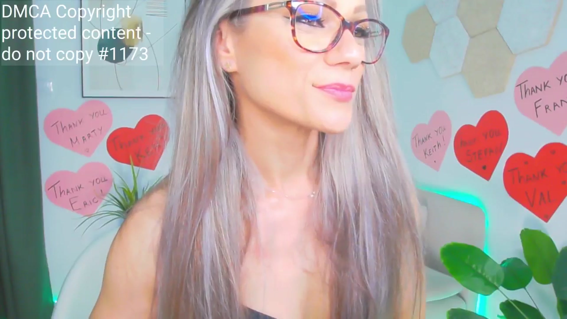 Gallery image thumbnail from Magic__Candy's myfreecams stream on, 06/22/2025, 19:04 image 20 of 20