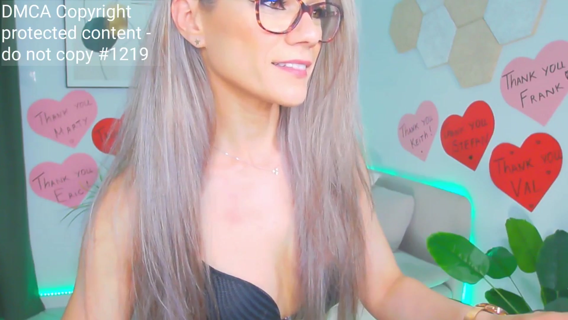 Gallery image thumbnail from Magic__Candy's myfreecams stream on, 06/22/2025, 19:04 image 12 of 20