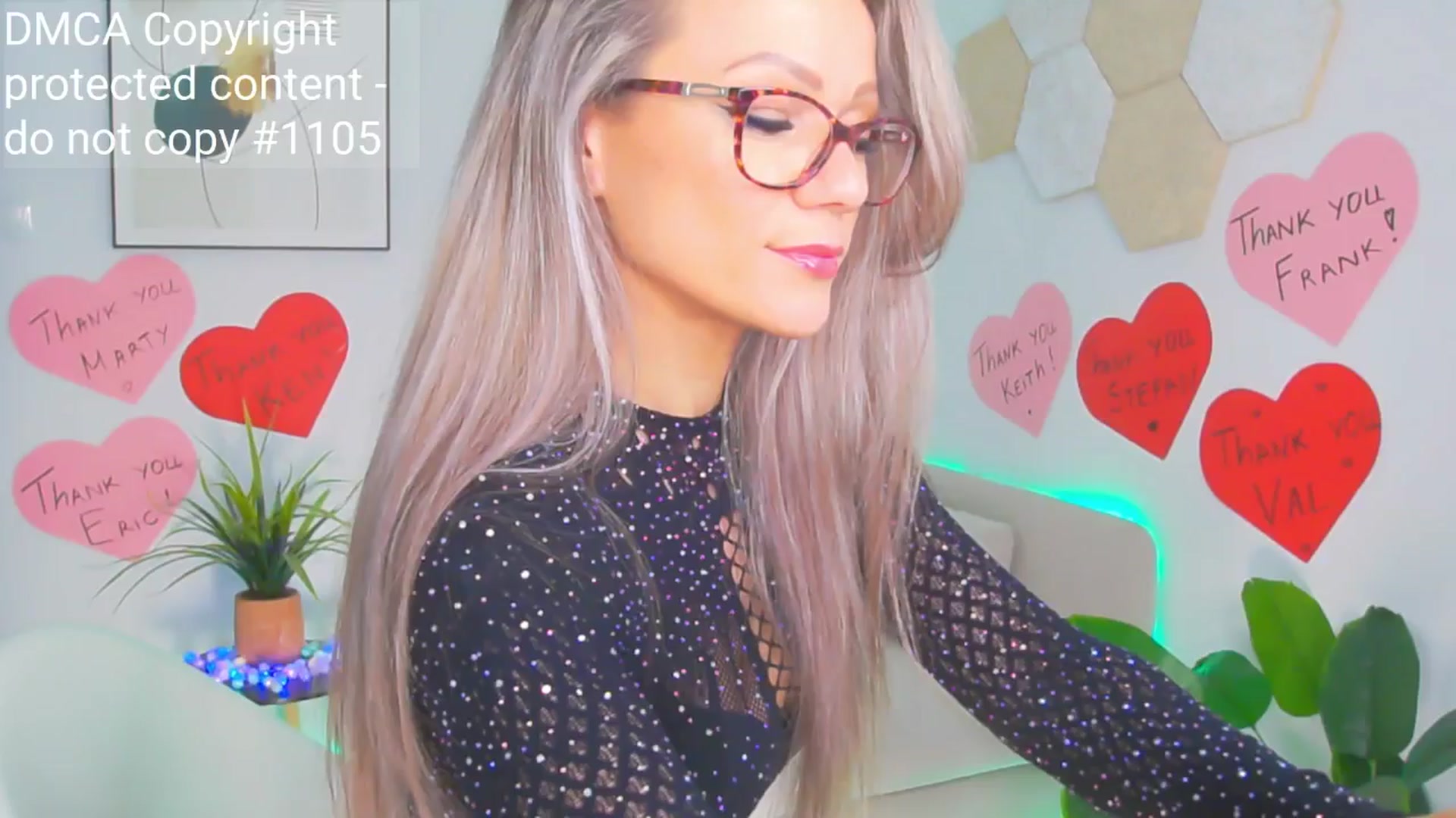 Gallery image thumbnail from Magic__Candy's myfreecams stream on, 06/23/2025, 03:34 image 3 of 20