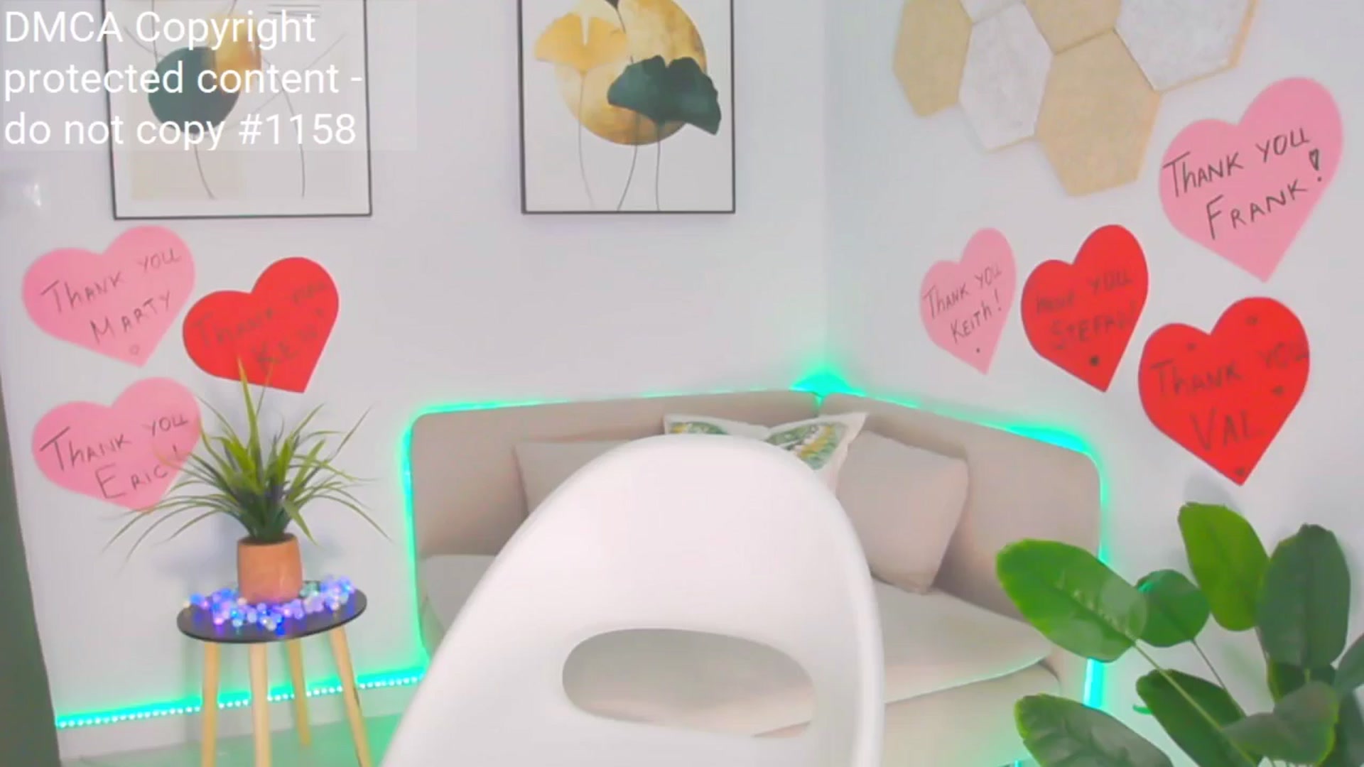 Gallery image thumbnail from Magic__Candy's myfreecams stream on, 06/30/2025, 17:17 image 14 of 20
