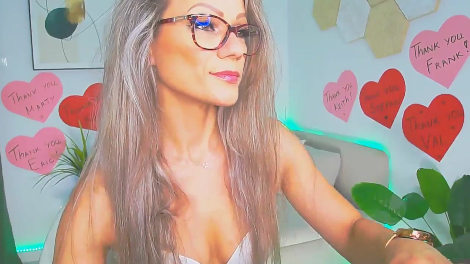 Gallery image thumbnail from Magic__Candy's myfreecams stream on, 07/16/2025, 03:42 image 10 of 20