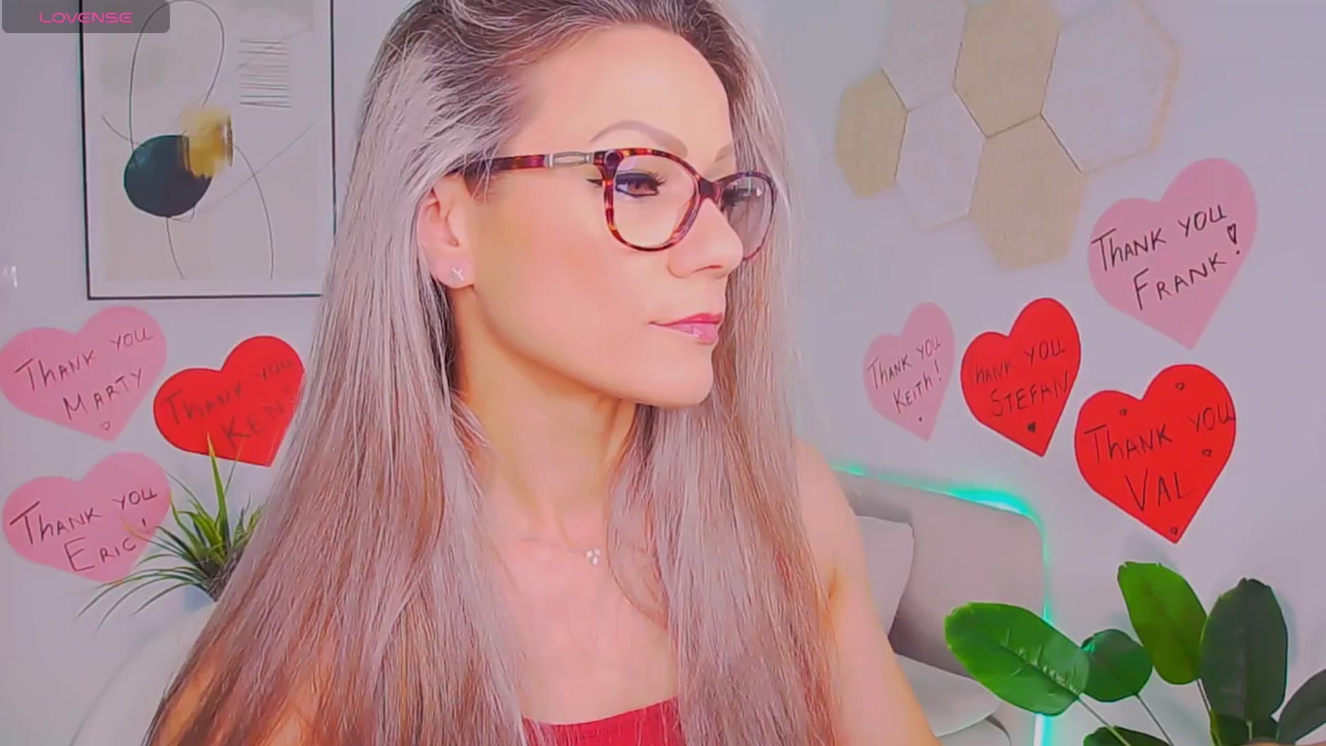 Gallery image thumbnail from Magic__Candy's myfreecams stream on, 07/19/2025, 01:33 image 14 of 20