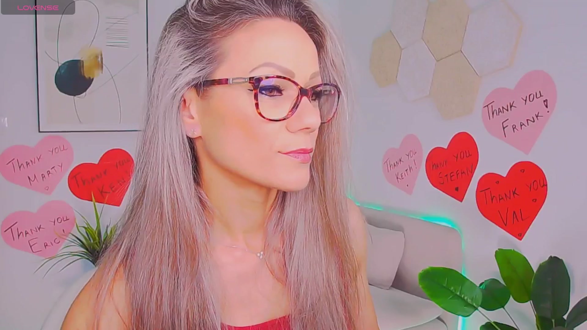 Gallery image thumbnail from Magic__Candy's myfreecams stream on, 07/19/2025, 01:33 image 9 of 20