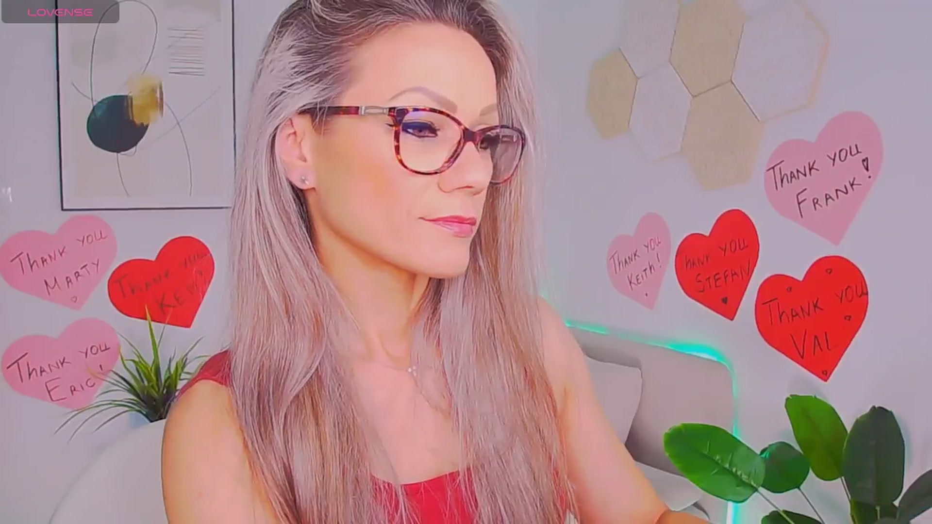 Gallery image thumbnail from Magic__Candy's myfreecams stream on, 07/19/2025, 01:33 image 19 of 20
