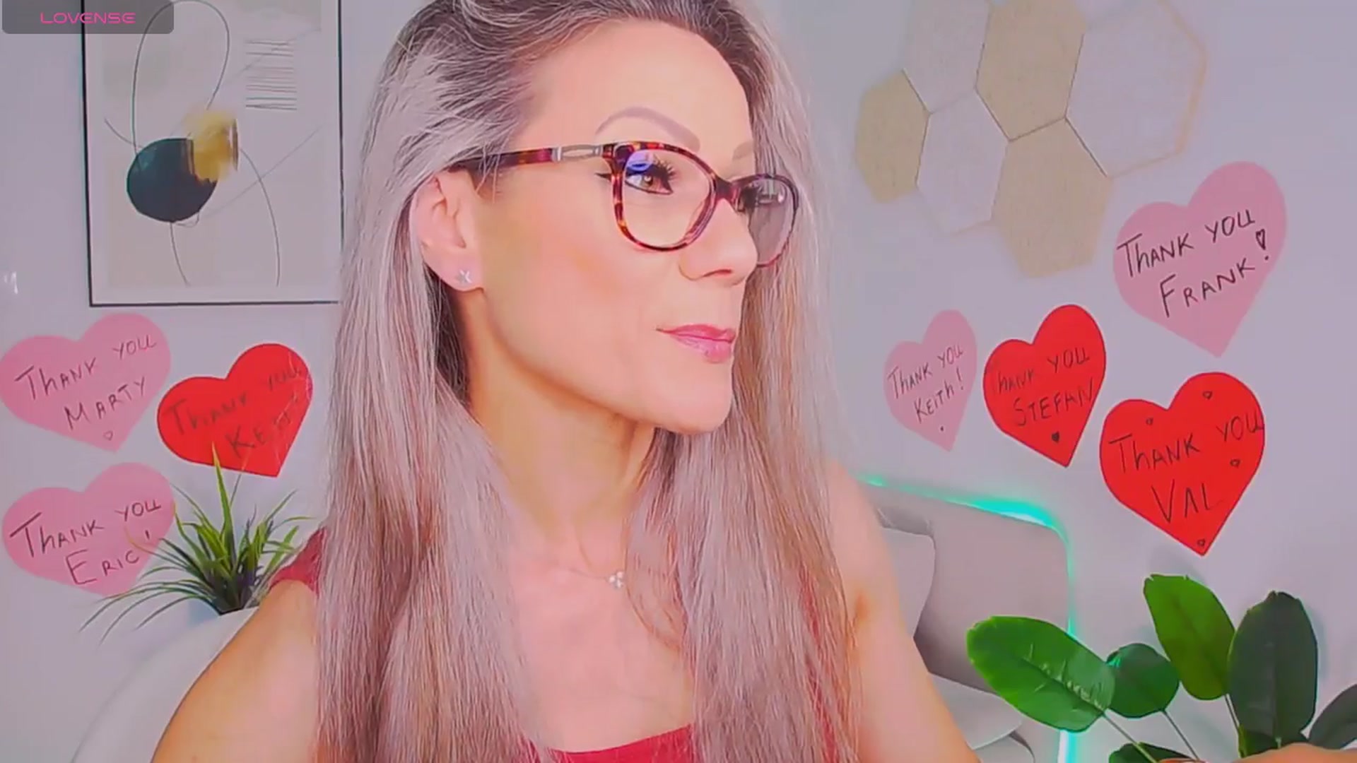 Gallery image thumbnail from Magic__Candy's myfreecams stream on, 07/19/2025, 01:33 image 16 of 20