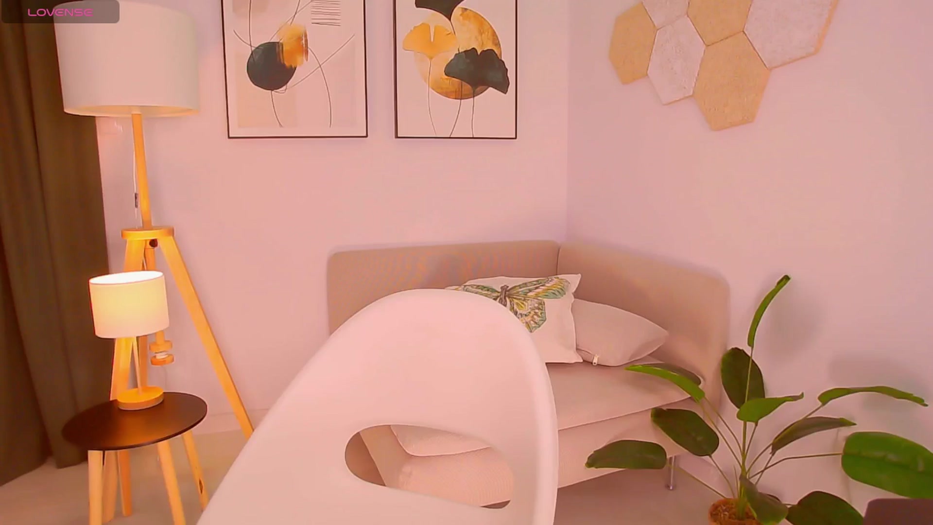 Gallery image thumbnail from Magic__Candy's myfreecams stream on, 08/24/2025, 16:25 image 6 of 20