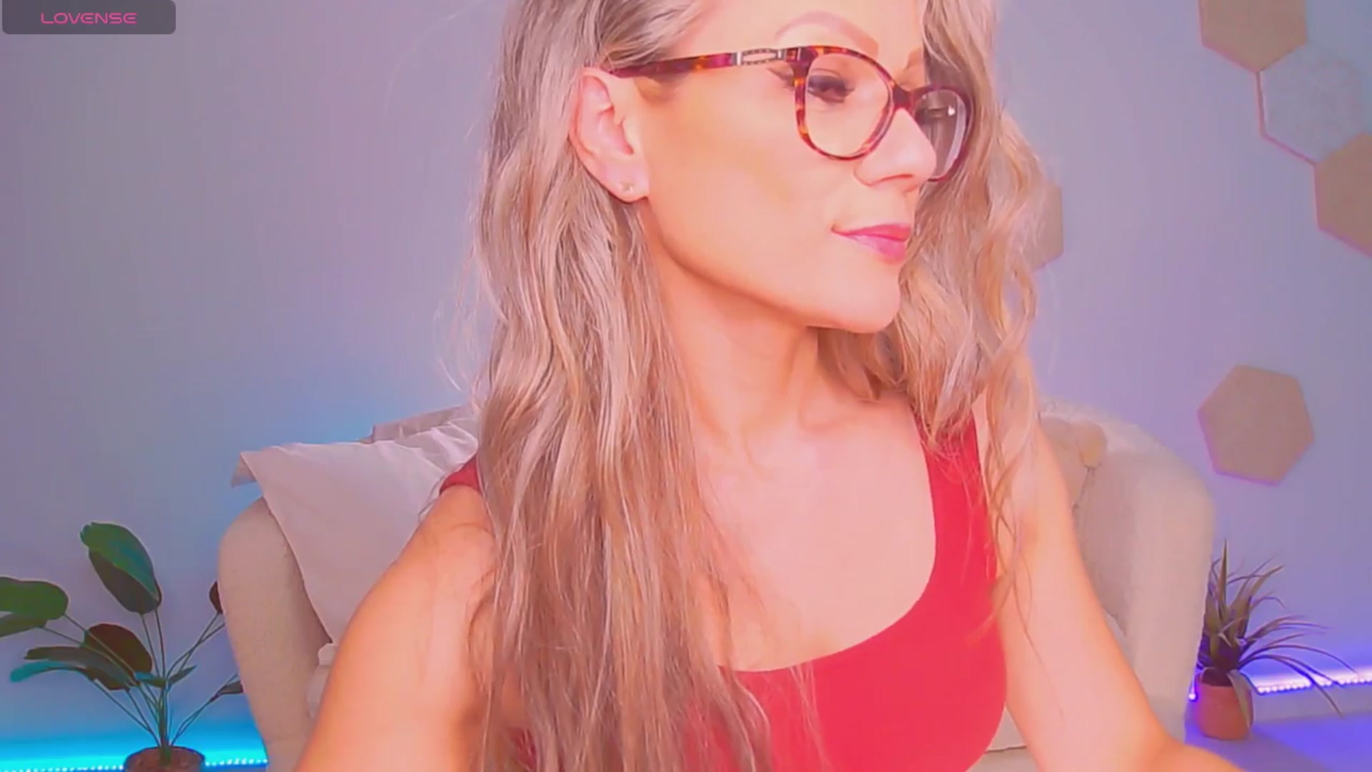 Gallery image thumbnail from Magic__Candy's myfreecams stream on, 11/16/2025, 03:15 image 3 of 20
