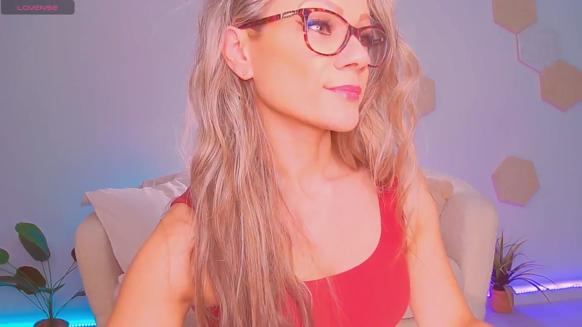 Gallery image thumbnail from Magic__Candy's myfreecams stream on, 11/16/2025, 03:15 image 5 of 20