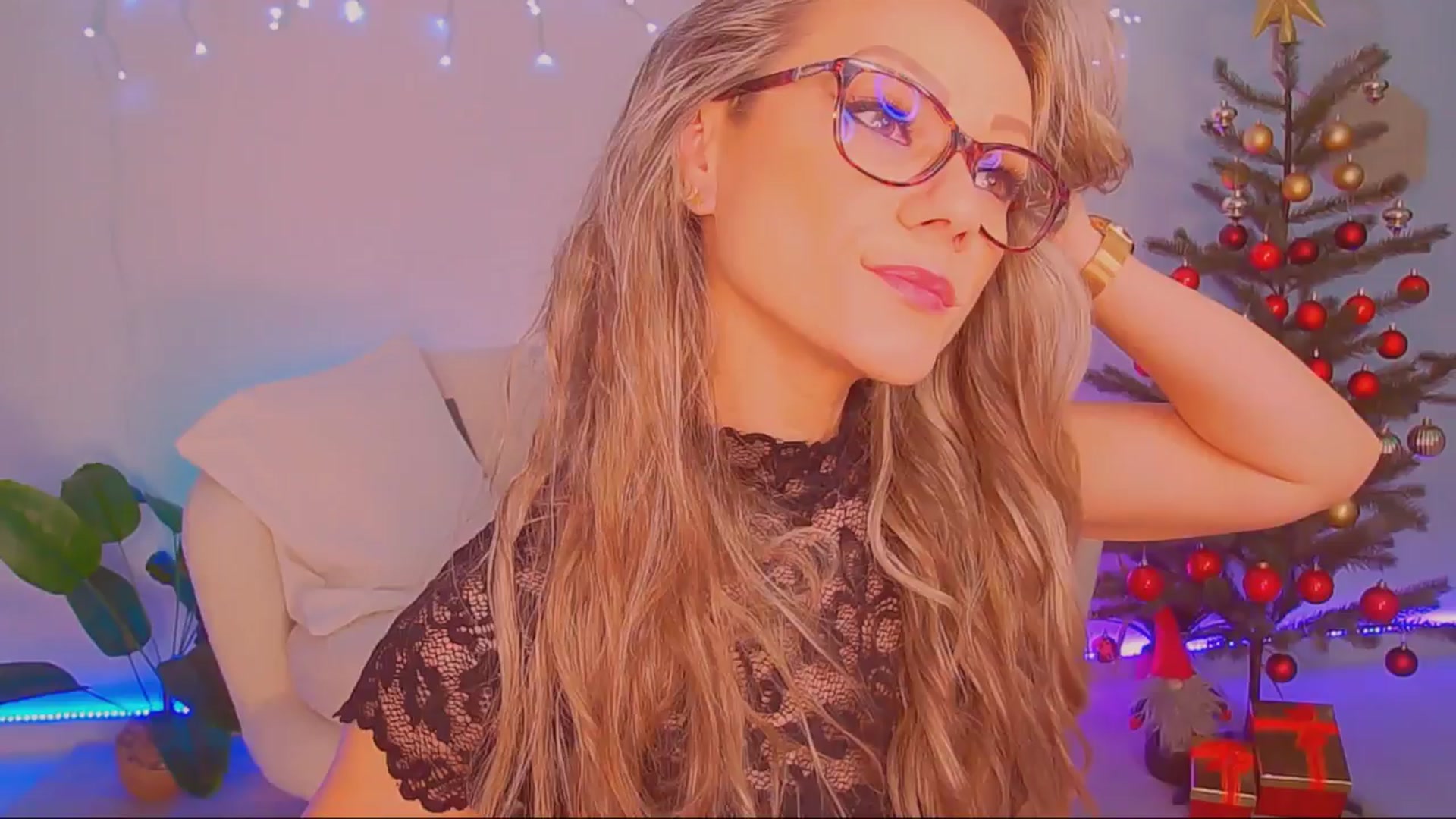 Gallery image thumbnail from Magic__Candy's myfreecams stream on, 11/30/2025, 03:04 image 14 of 20
