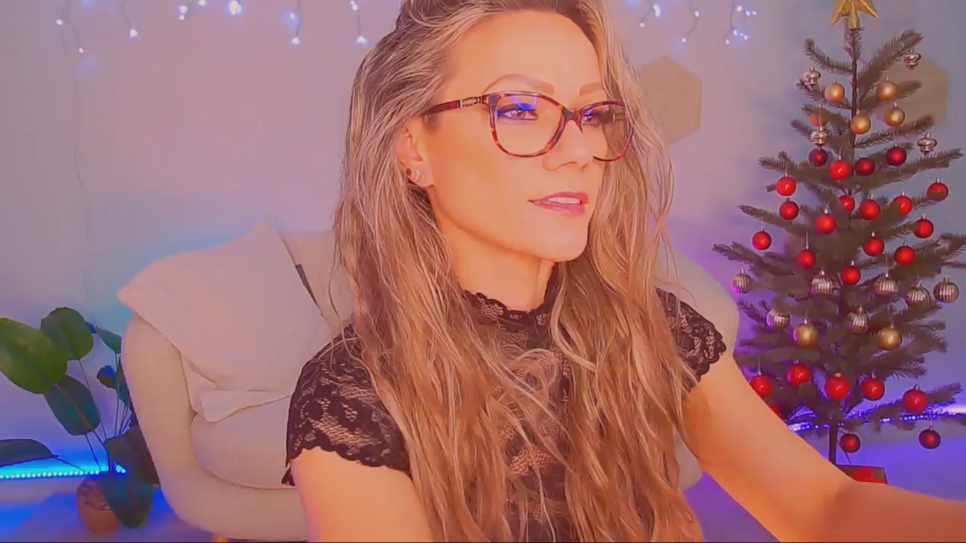 Gallery image thumbnail from Magic__Candy's myfreecams stream on, 11/30/2025, 03:04 image 3 of 20