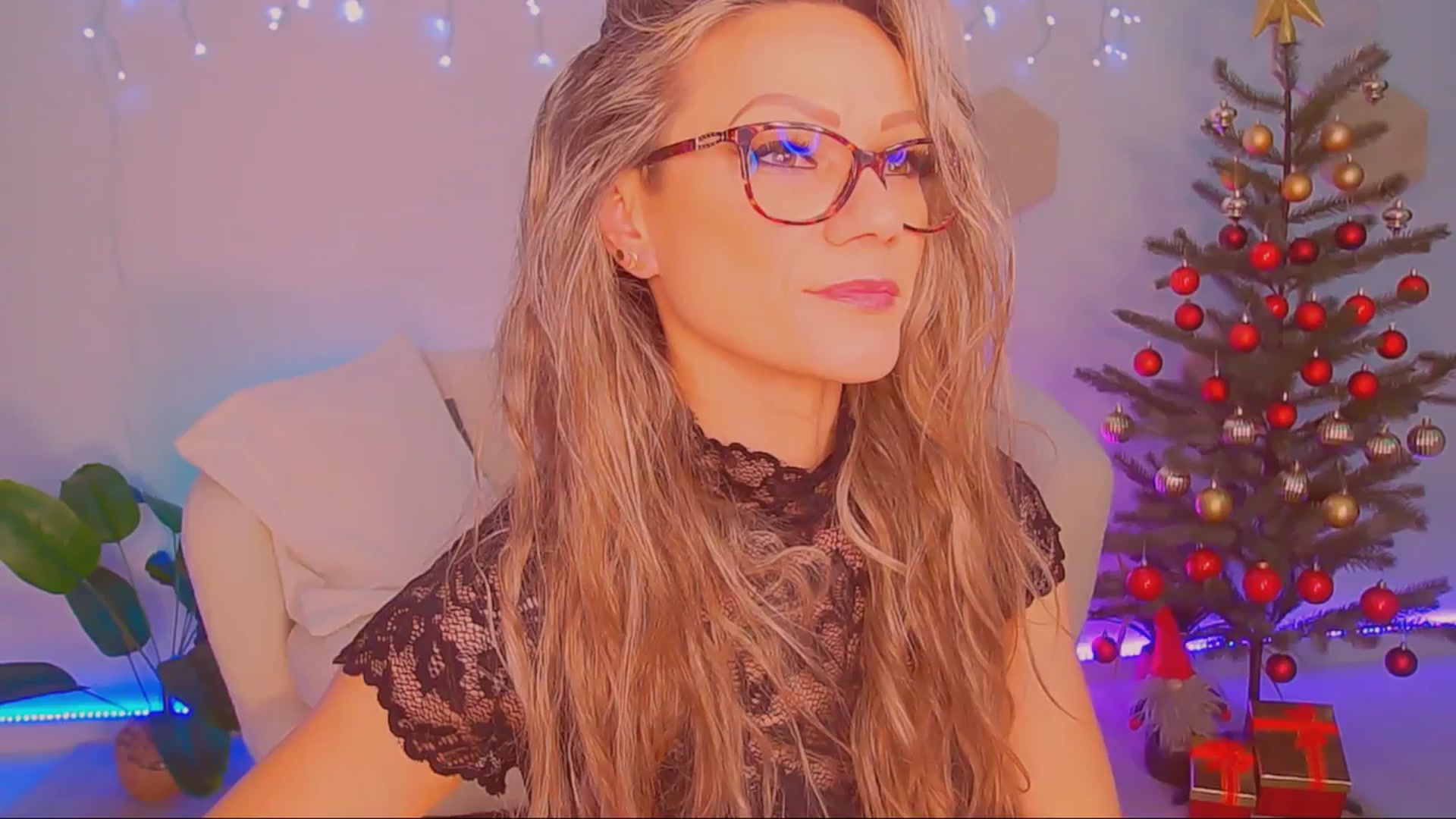 Gallery image thumbnail from Magic__Candy's myfreecams stream on, 11/30/2025, 03:04 image 9 of 20