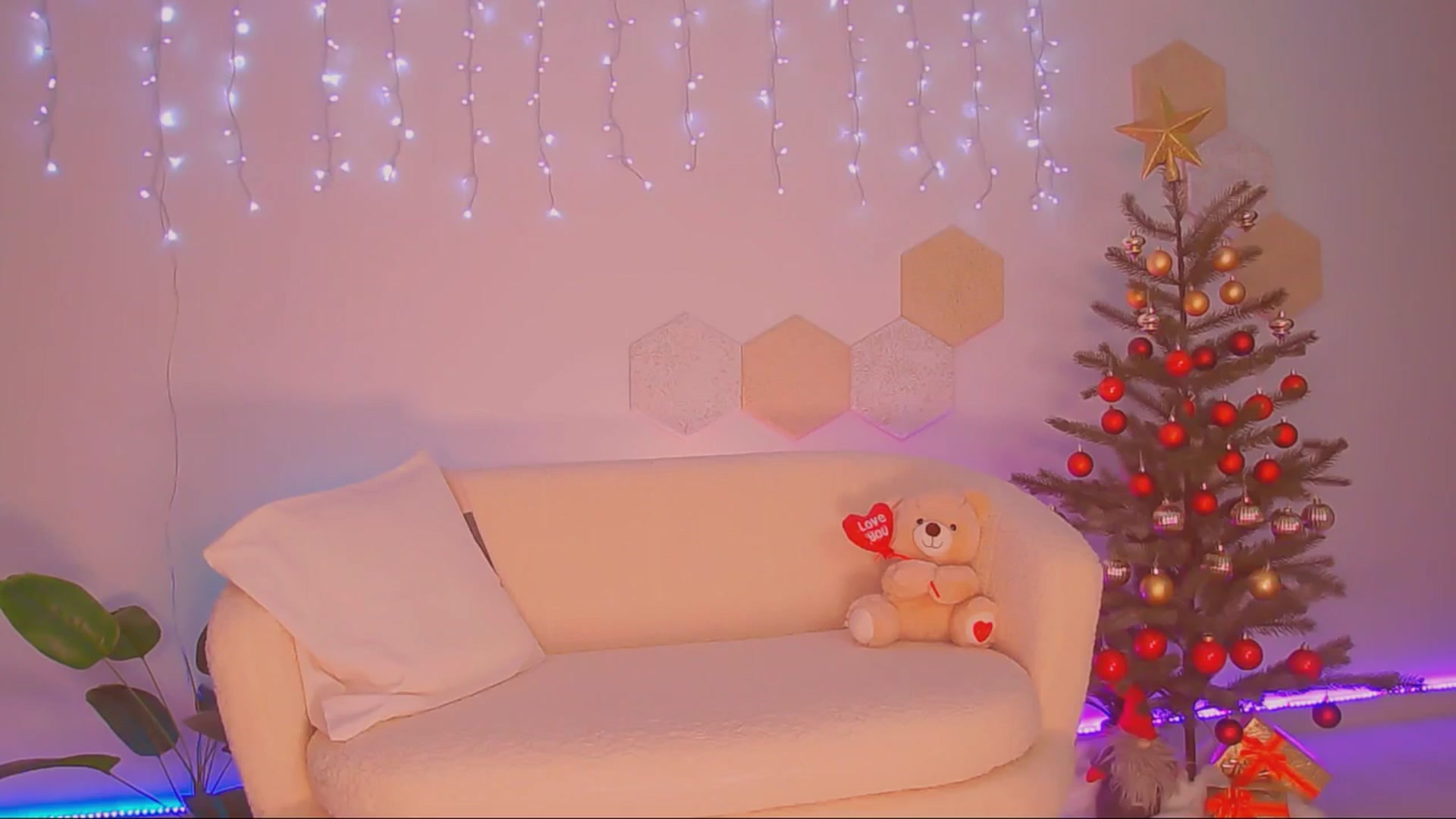 Gallery image thumbnail from Magic__Candy's myfreecams stream on, 12/01/2025, 24:04 image 3 of 20