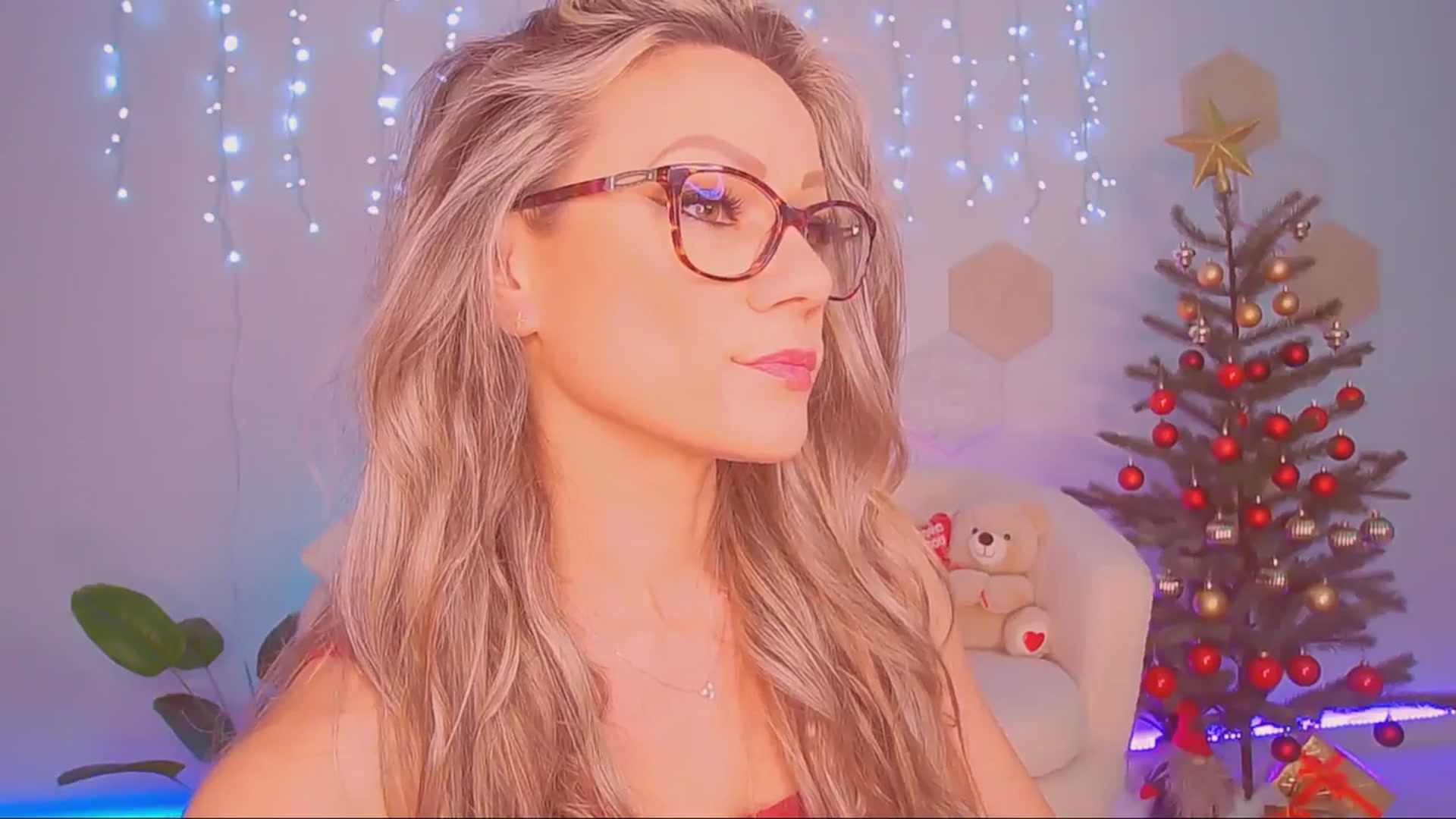 Gallery image thumbnail from Magic__Candy's myfreecams stream on, 12/02/2025, 22:49 image 11 of 20