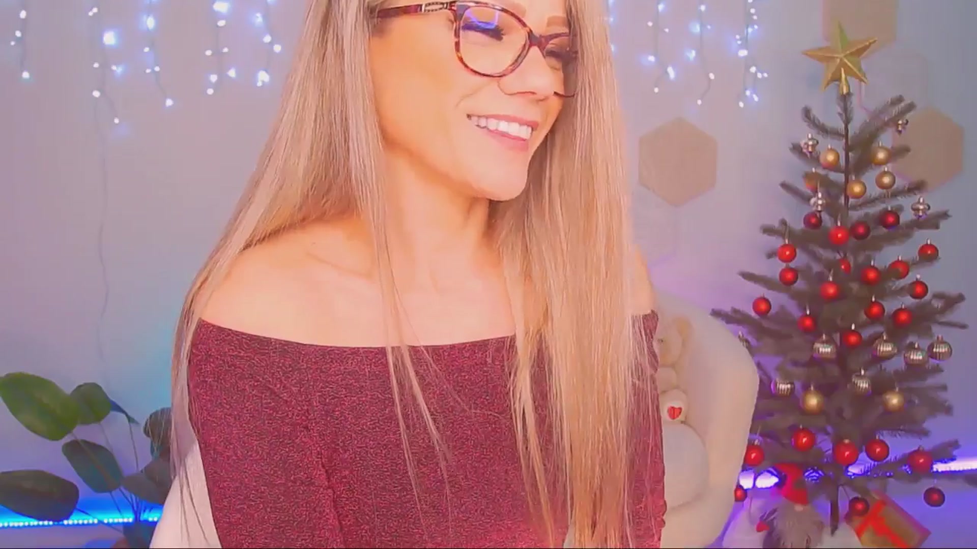 Gallery image thumbnail from Magic__Candy's myfreecams stream on, 12/06/2025, 23:11 image 6 of 20