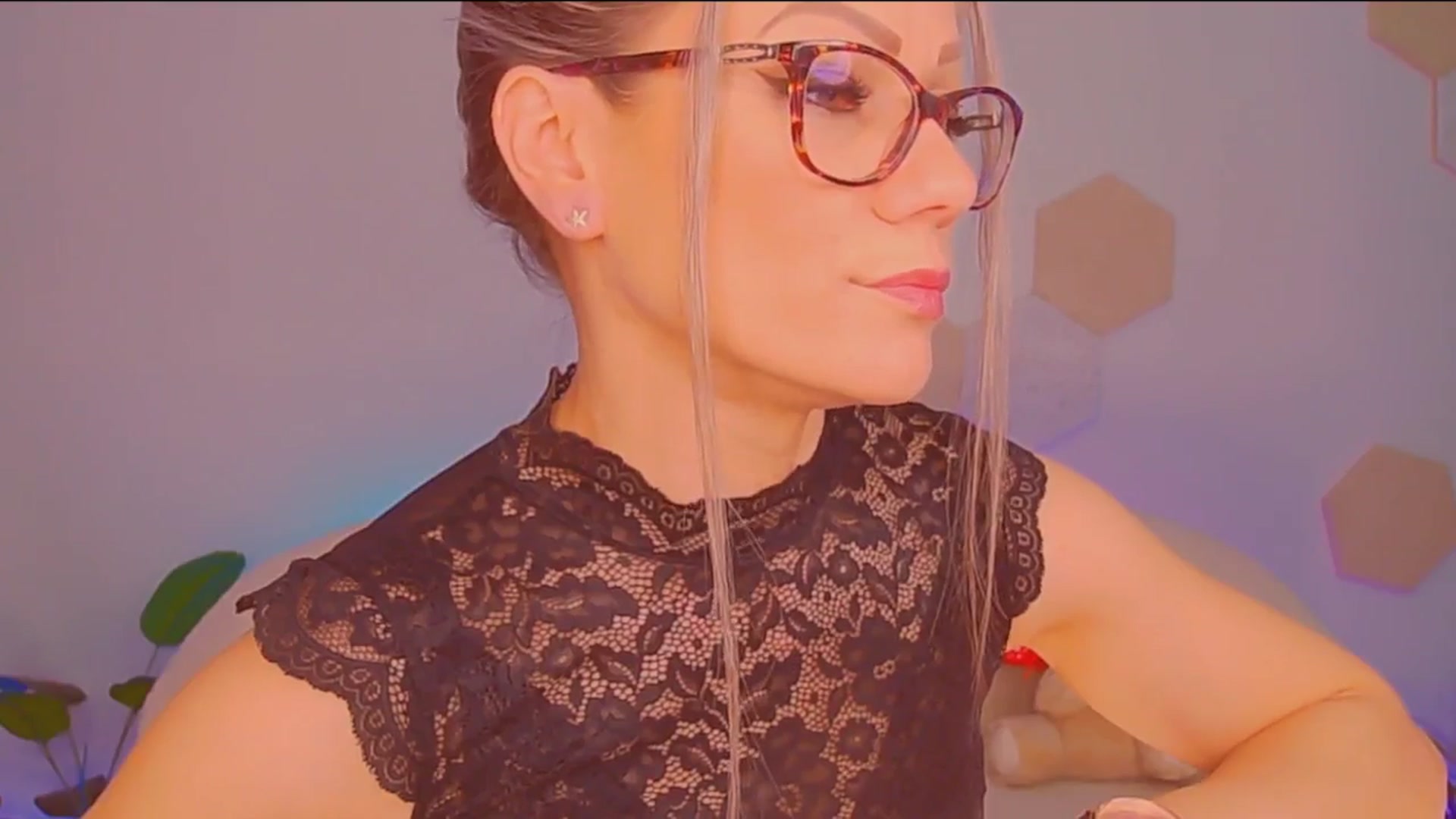 Gallery image thumbnail from Magic__Candy's myfreecams stream on, 01/06/2026, 24:41 image 15 of 20