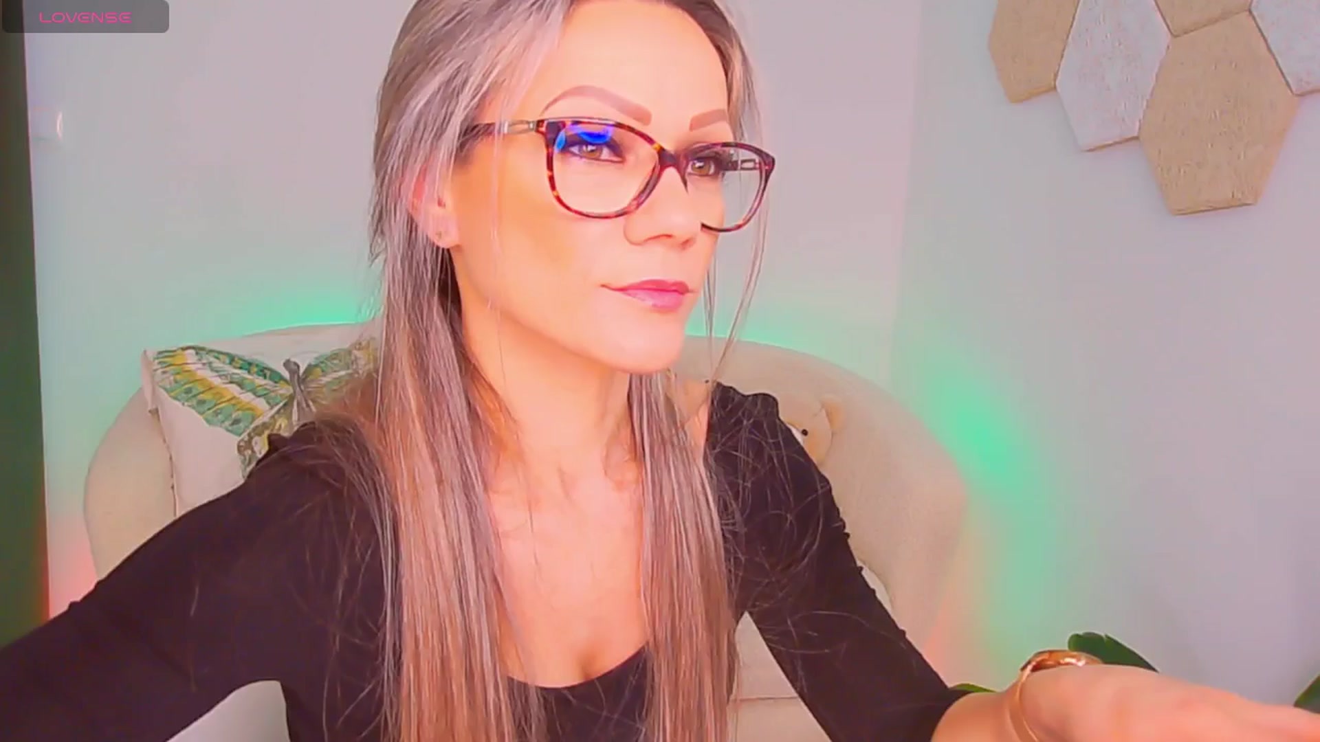 Gallery image thumbnail from Magic__Candy's myfreecams stream on, 01/10/2026, 23:48 image 12 of 20