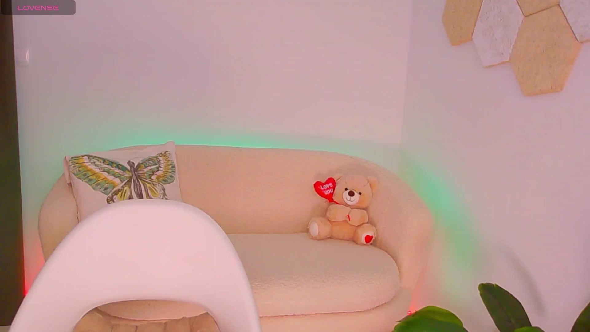Gallery image thumbnail from Magic__Candy's myfreecams stream on, 01/11/2026, 02:21 image 10 of 20