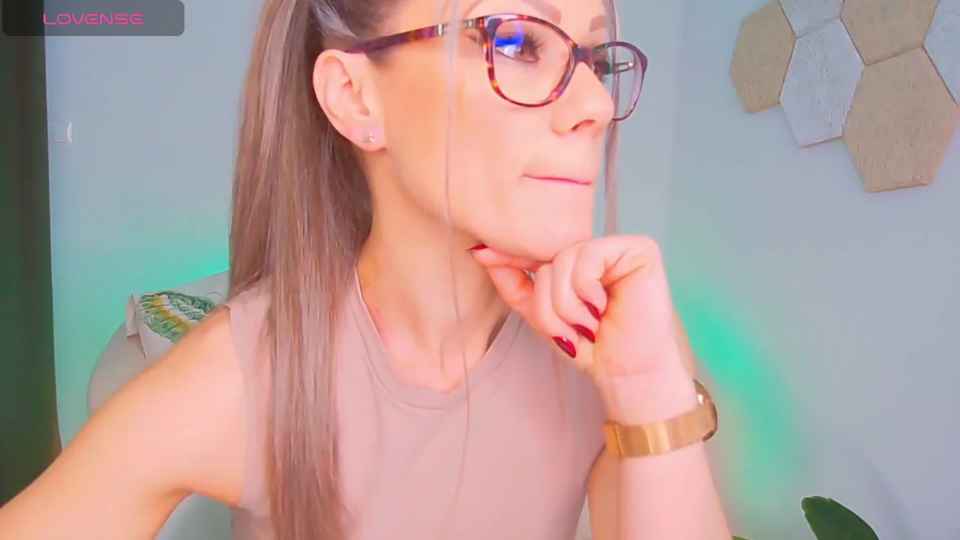 Gallery image thumbnail from Magic__Candy's myfreecams stream on, 01/16/2026, 07:36 image 4 of 20
