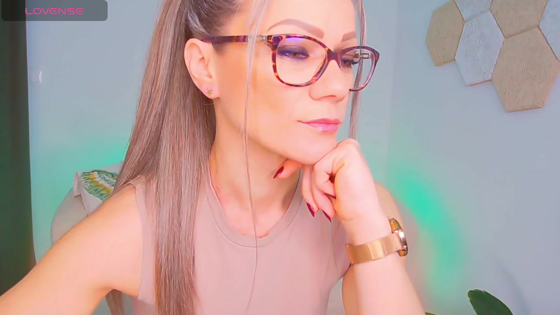 Gallery image thumbnail from Magic__Candy's myfreecams stream on, 01/16/2026, 07:36 image 3 of 20