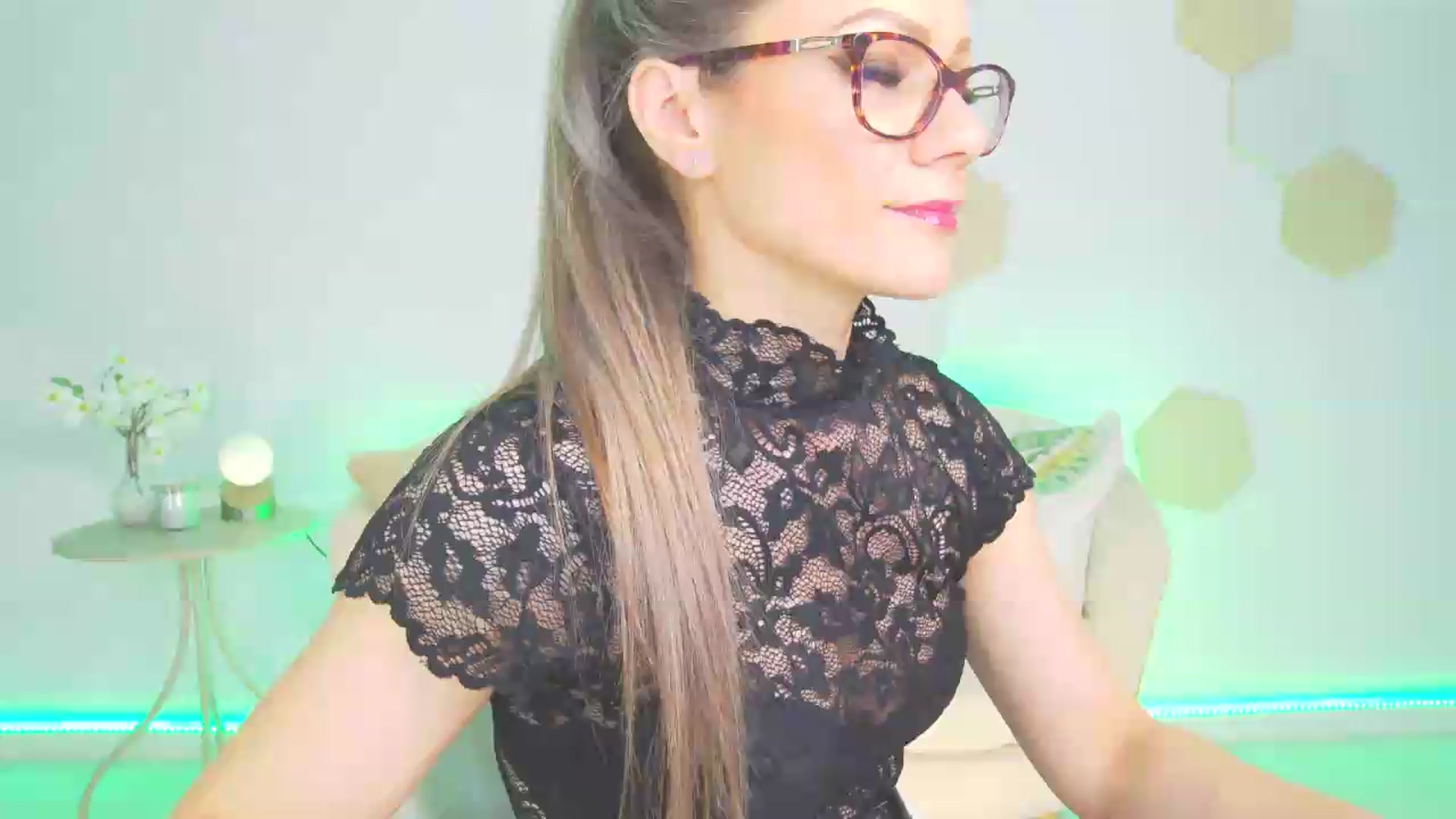 Gallery image thumbnail from Magic__Candy's myfreecams stream on, 06/02/2026, 23:31 image 3 of 20