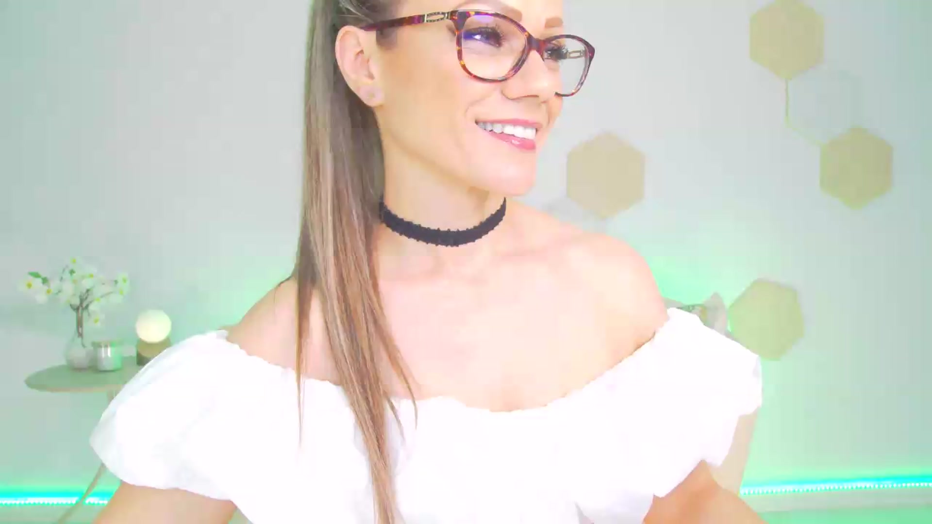 Gallery image thumbnail from Magic__Candy's myfreecams stream on, 06/03/2026, 22:50 image 15 of 20