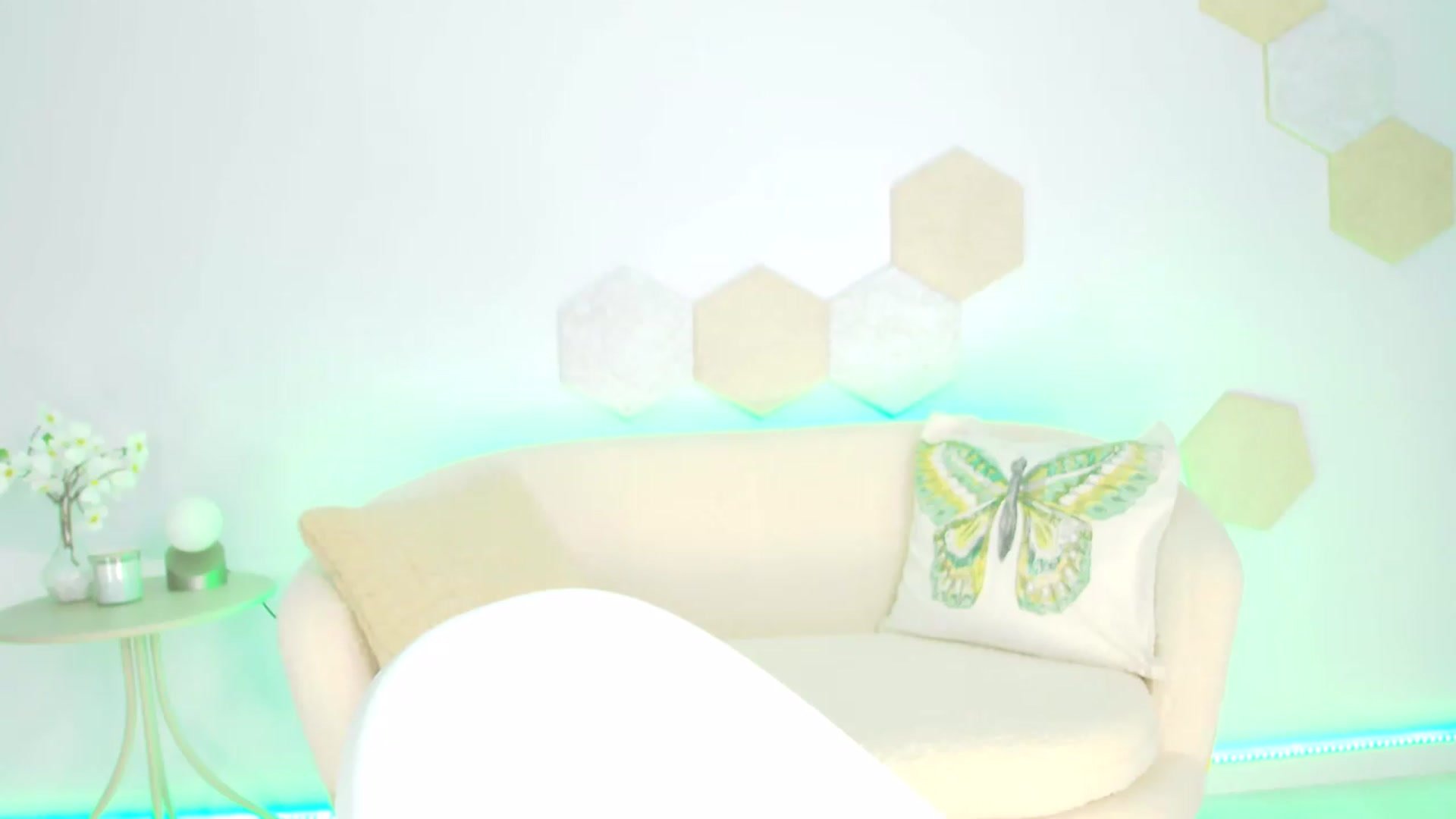 Gallery image thumbnail from Magic__Candy's myfreecams stream on, 06/07/2026, 24:05 image 10 of 20