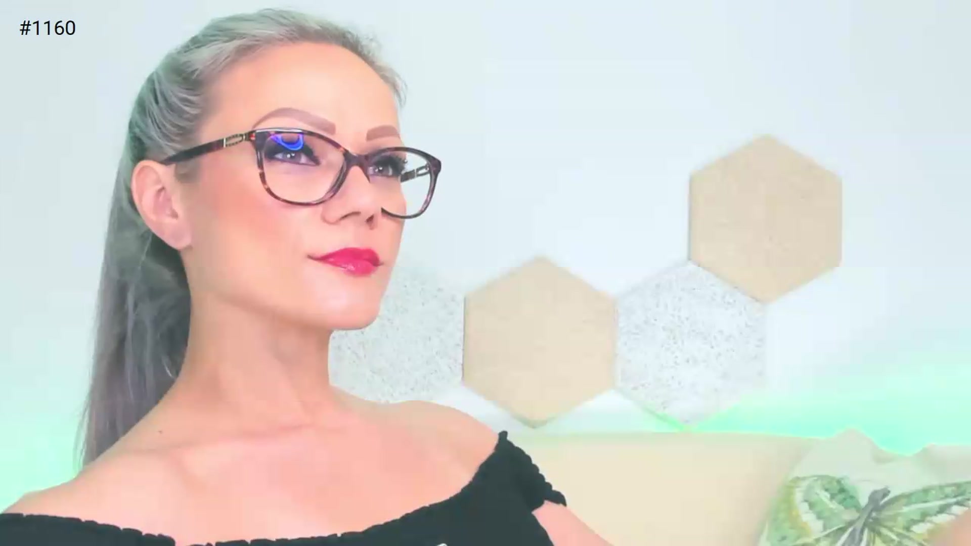 Gallery image thumbnail from Magic__Candy's myfreecams stream on, 07/01/2026, 24:03 image 4 of 20