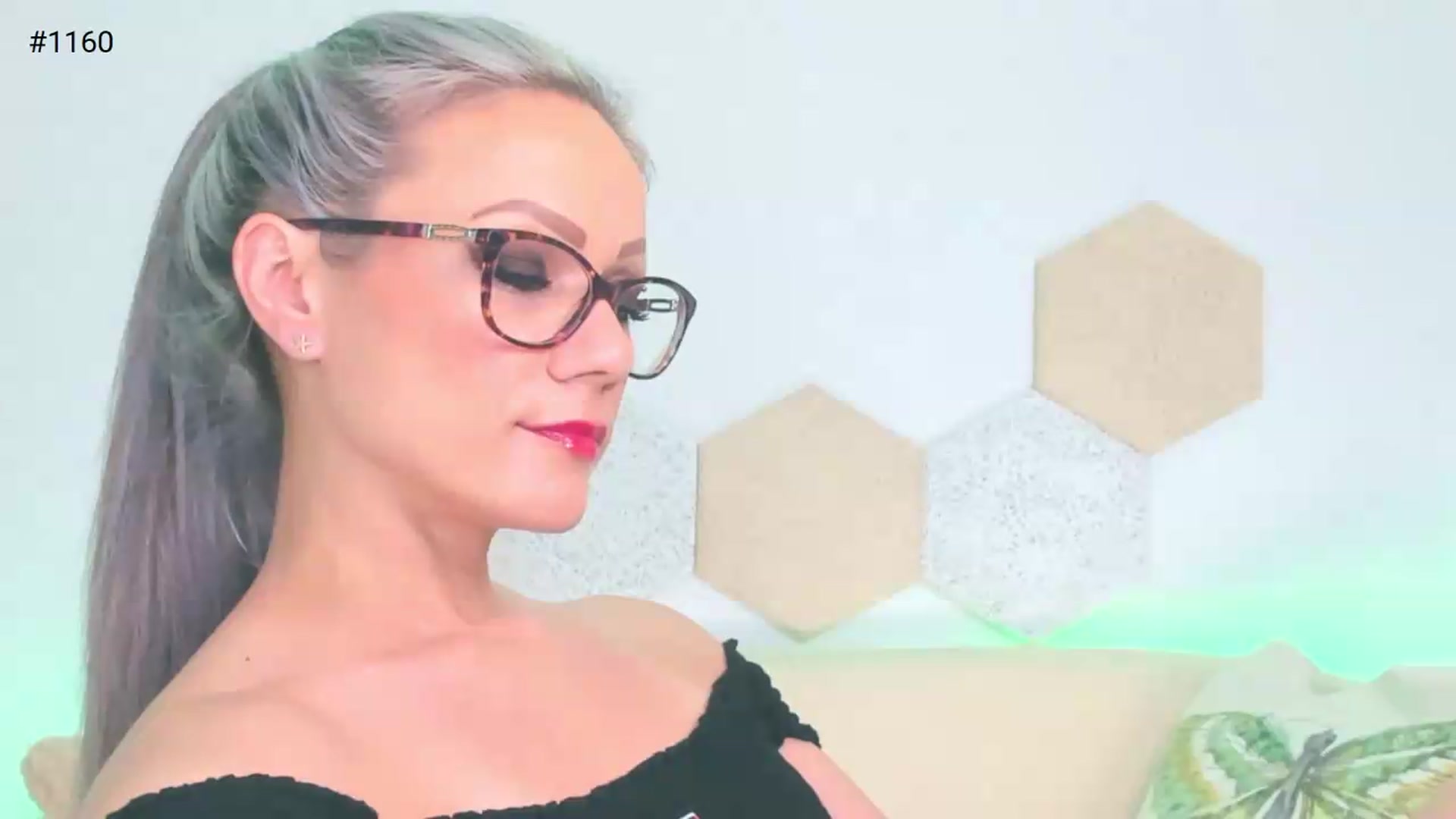 Gallery image thumbnail from Magic__Candy's myfreecams stream on, 07/01/2026, 24:03 image 6 of 20