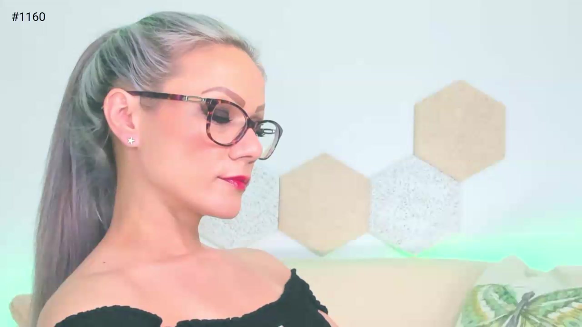 Gallery image thumbnail from Magic__Candy's myfreecams stream on, 07/01/2026, 24:03 image 9 of 20