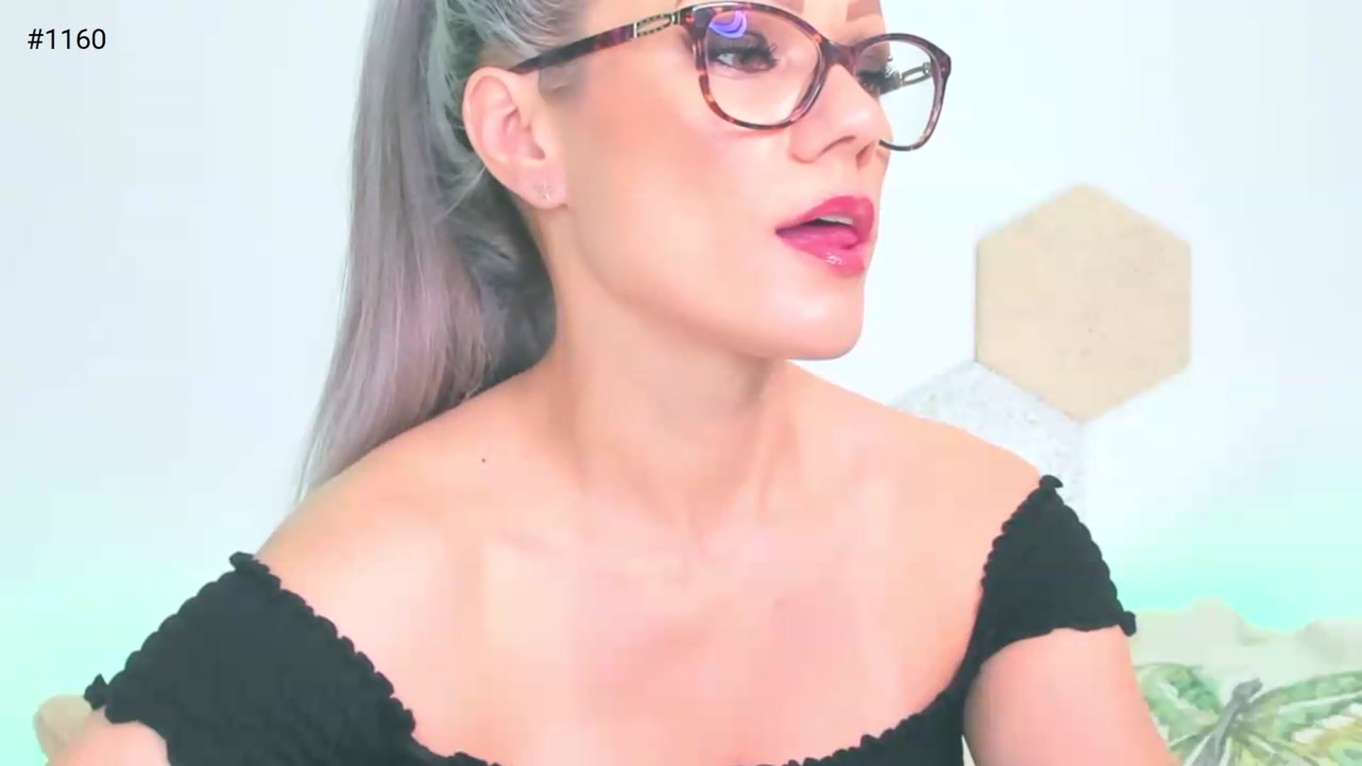 Gallery image thumbnail from Magic__Candy's myfreecams stream on, 07/01/2026, 24:19 image 8 of 20