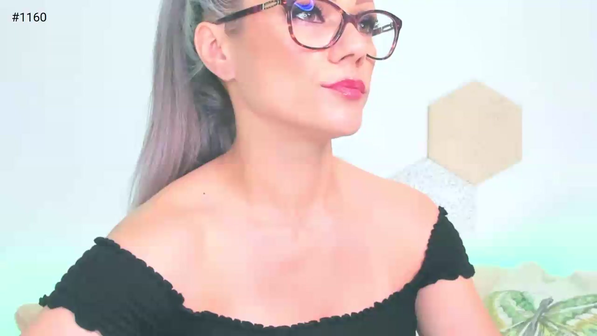 Gallery image thumbnail from Magic__Candy's myfreecams stream on, 07/01/2026, 24:19 image 3 of 20