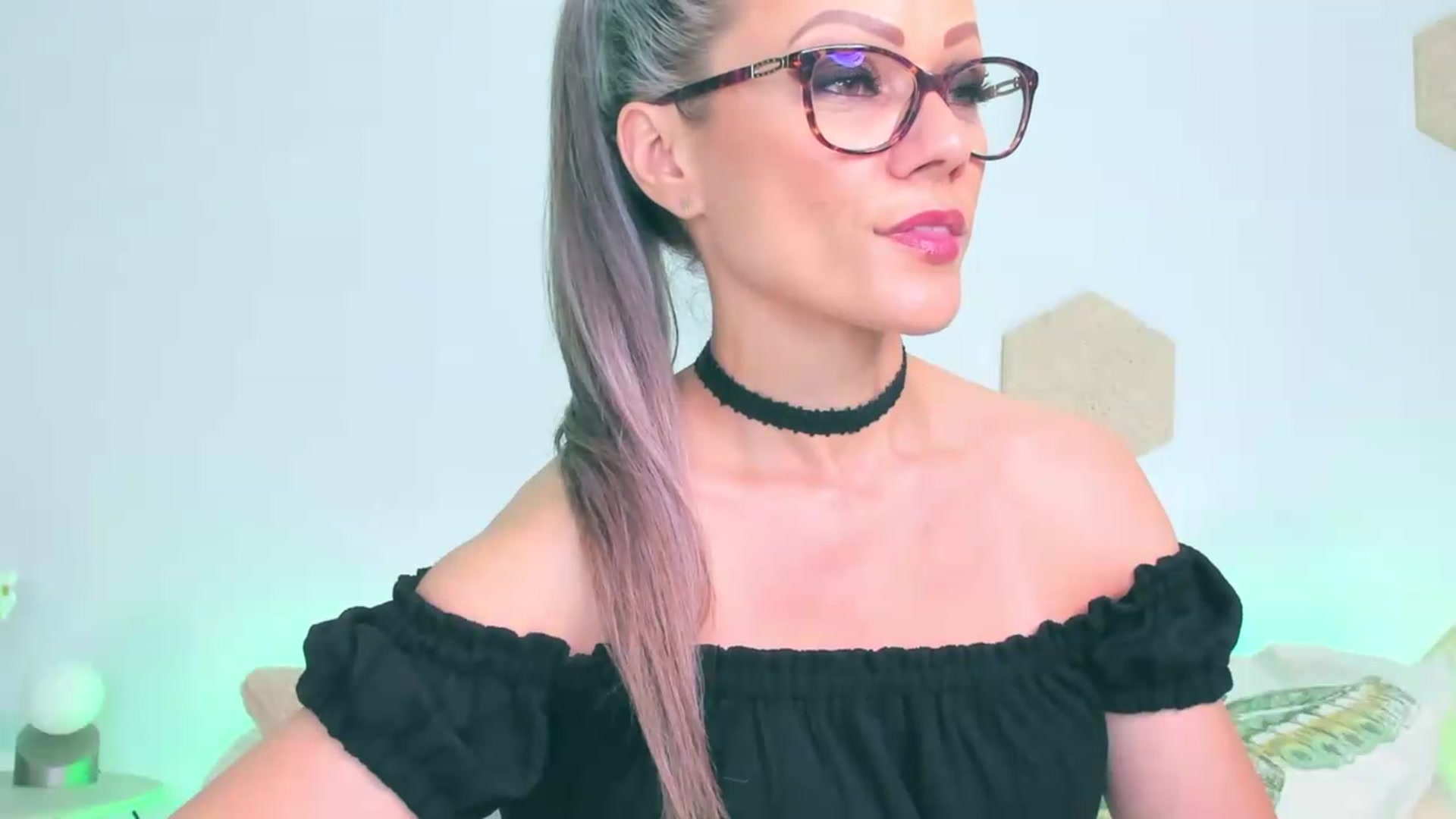 Gallery image thumbnail from Magic__Candy's myfreecams stream on, 07/04/2026, 23:33 image 7 of 20