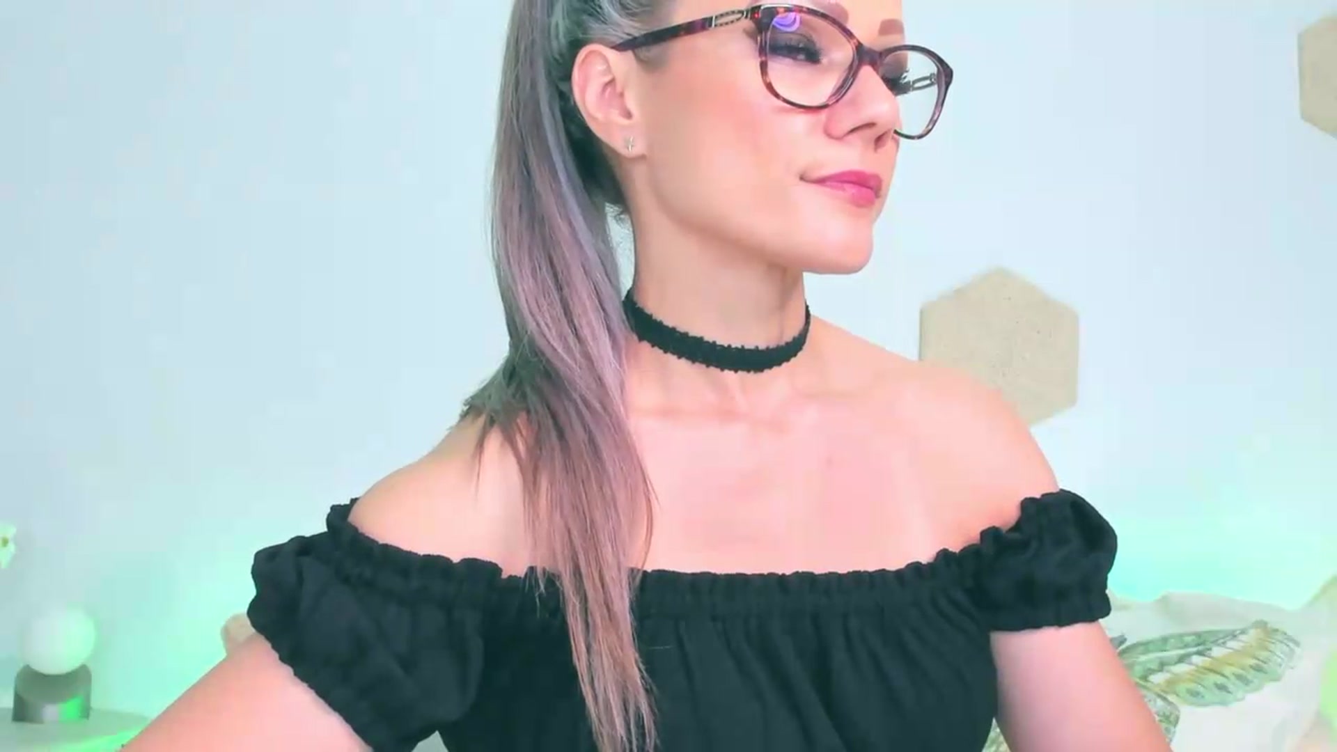 Gallery image thumbnail from Magic__Candy's myfreecams stream on, 07/04/2026, 23:33 image 8 of 20