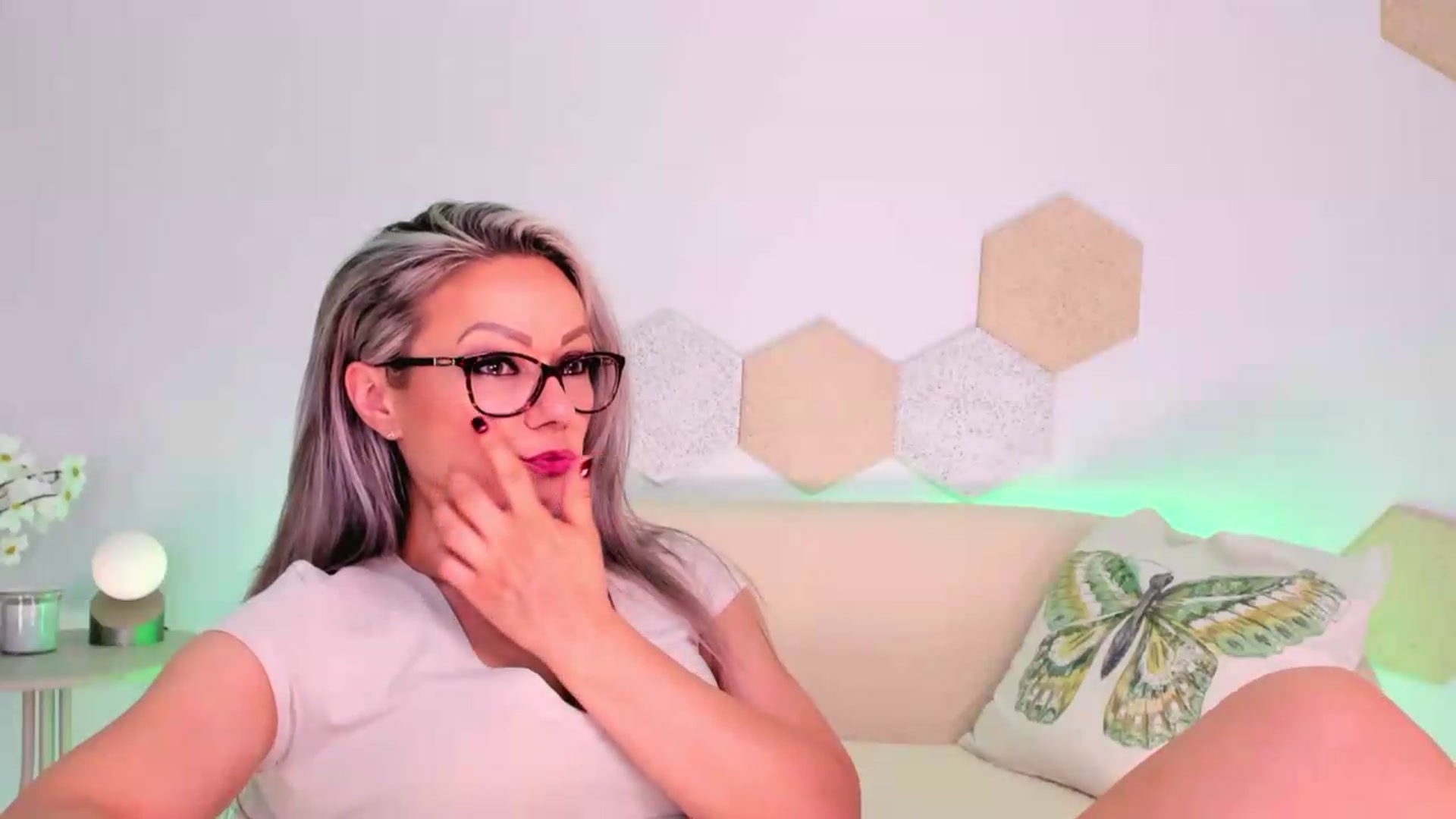 Gallery image thumbnail from Magic__Candy's myfreecams stream on, 07/09/2026, 01:26 image 20 of 20