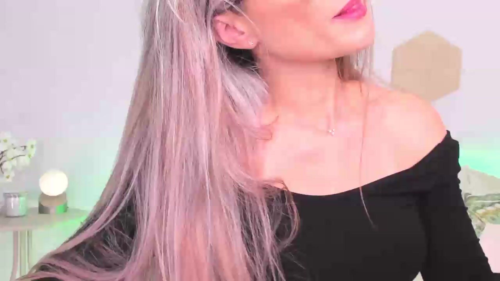 Gallery image thumbnail from Magic__Candy's myfreecams stream on, 07/16/2026, 01:27 image 18 of 20