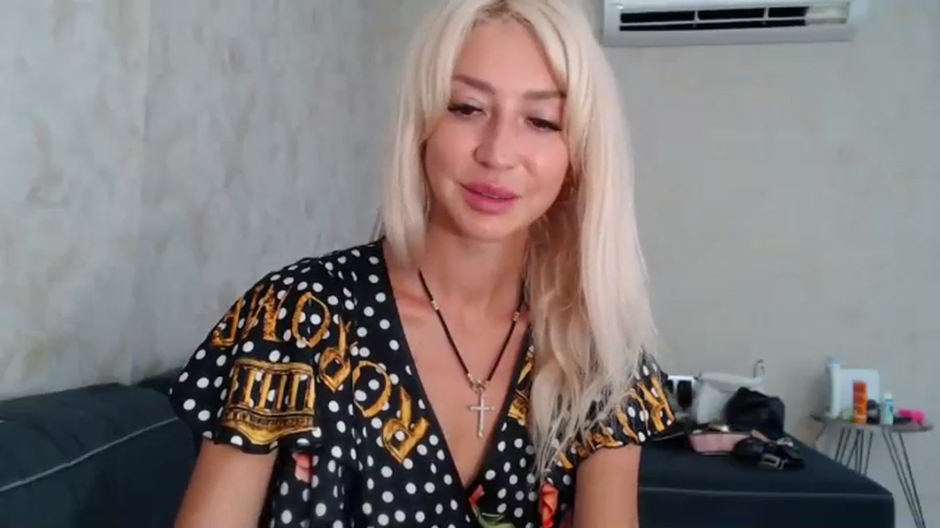 Gallery image thumbnail from Magic__Eyes__'s myfreecams stream on, 08/10/2023, 08:26 image 9 of 20