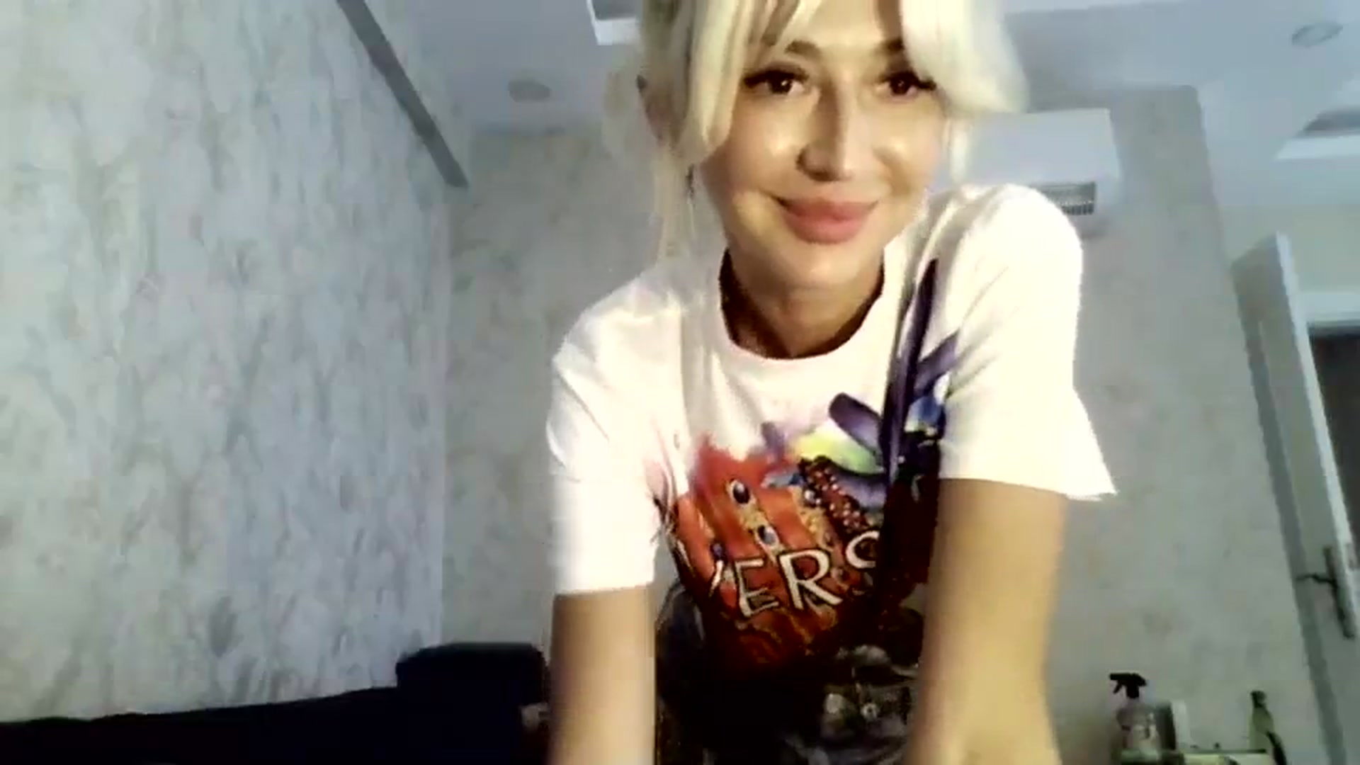 Gallery image thumbnail from Magic__Eyes__'s myfreecams stream on, 08/26/2023, 11:20 image 10 of 20
